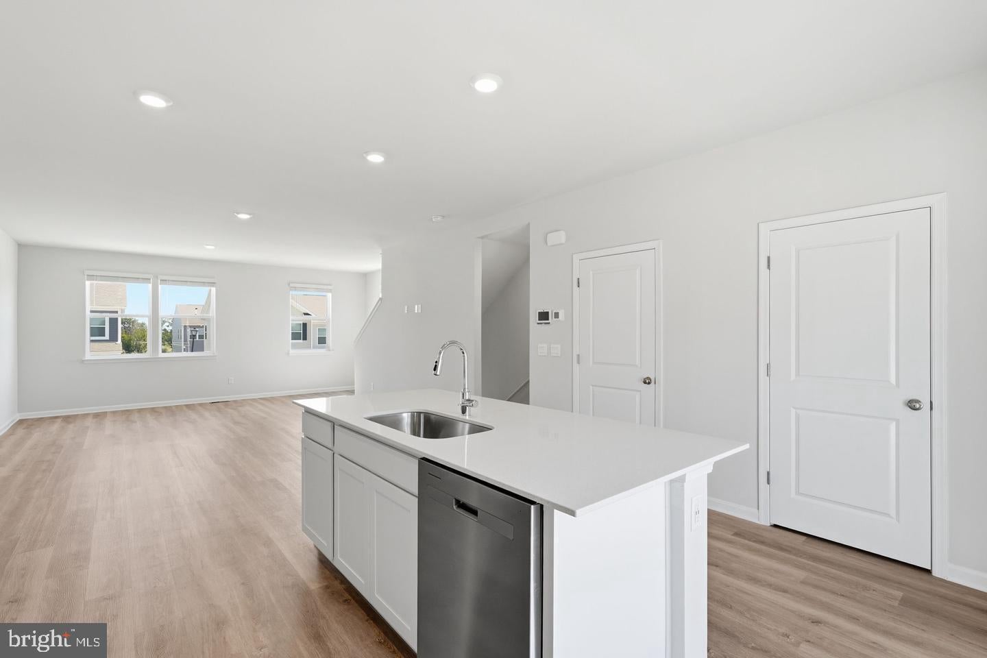 131 WILLETT HOLLOW STREET