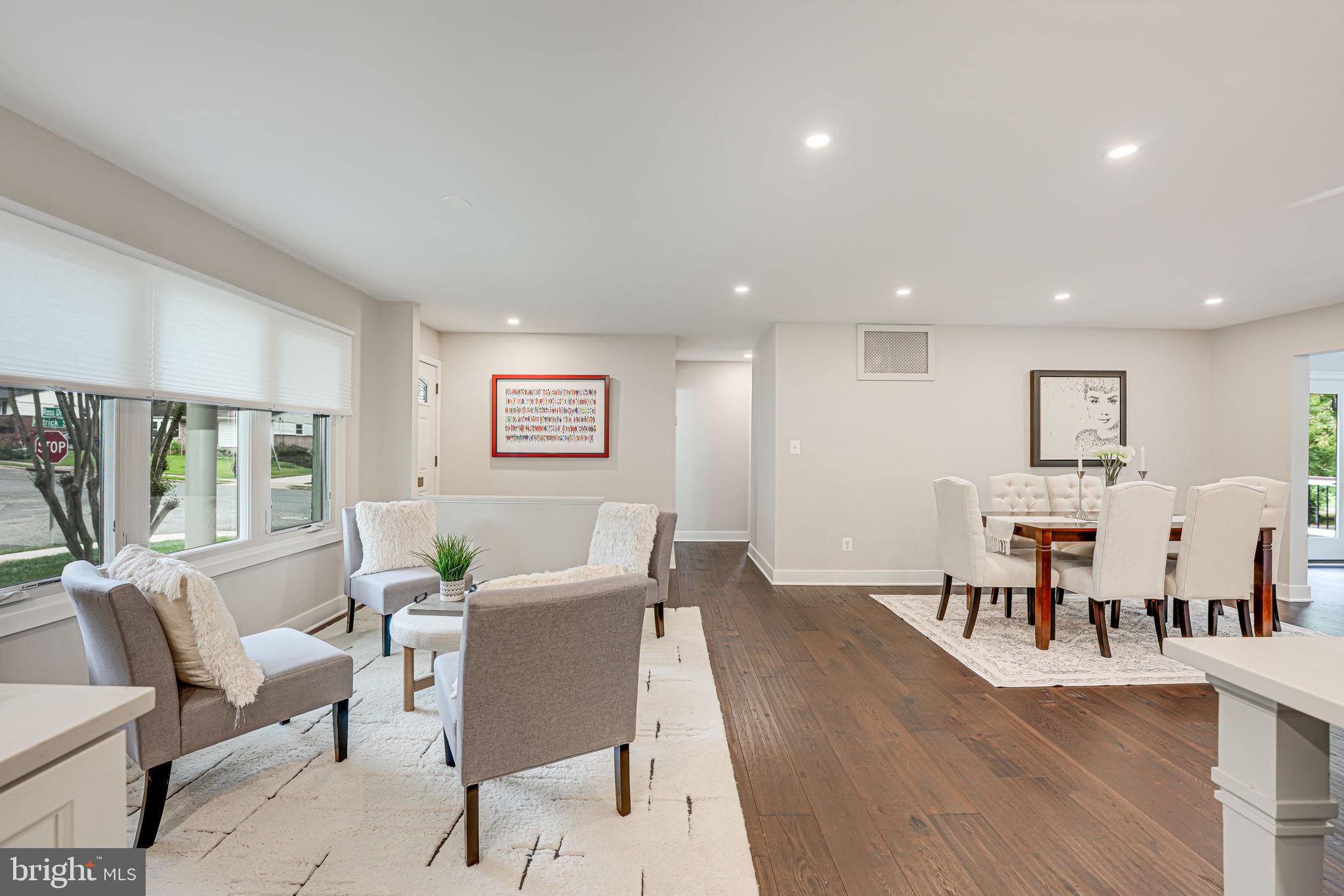 VIENNA WOODS - Residential