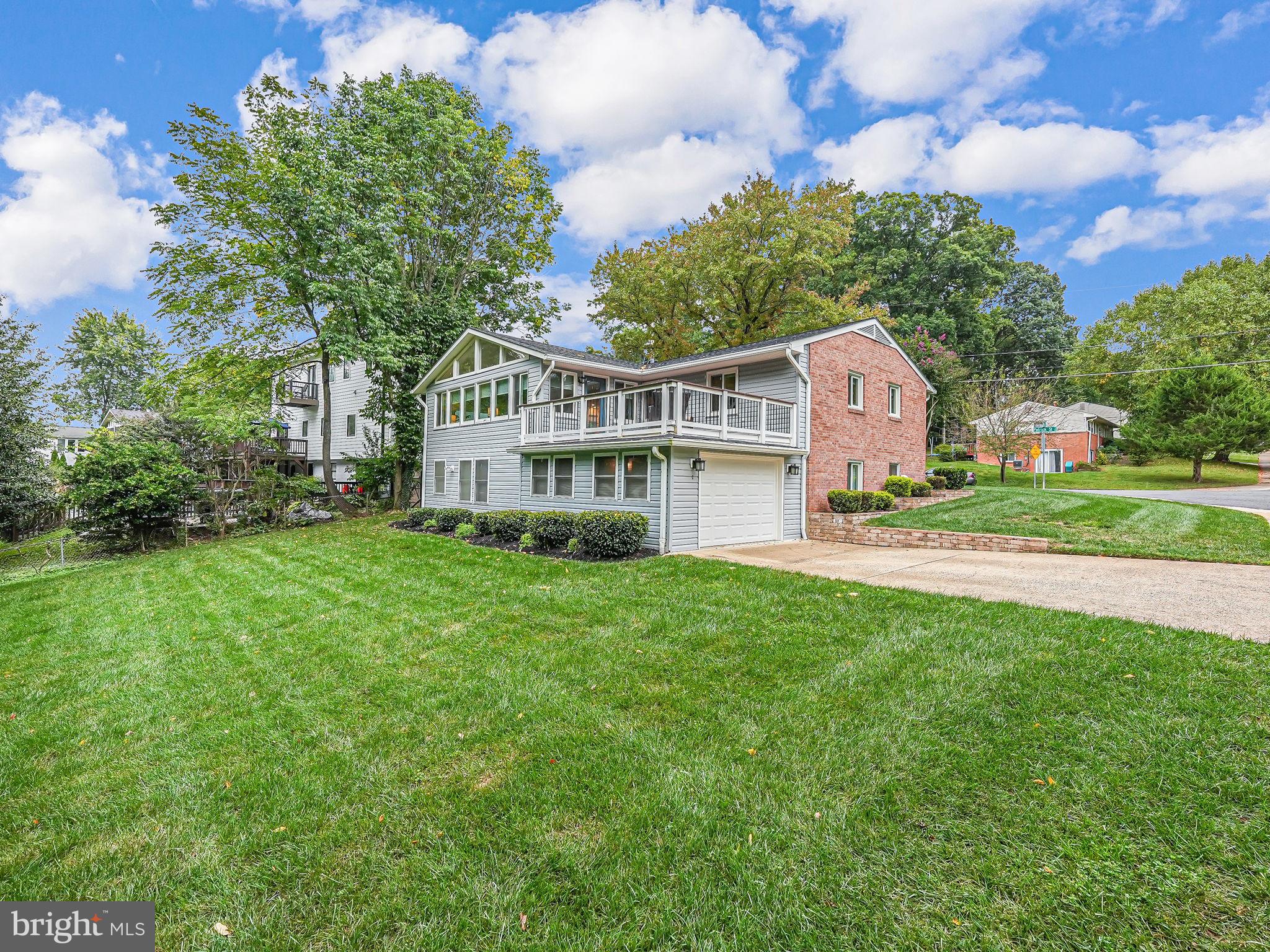 VIENNA WOODS - Residential