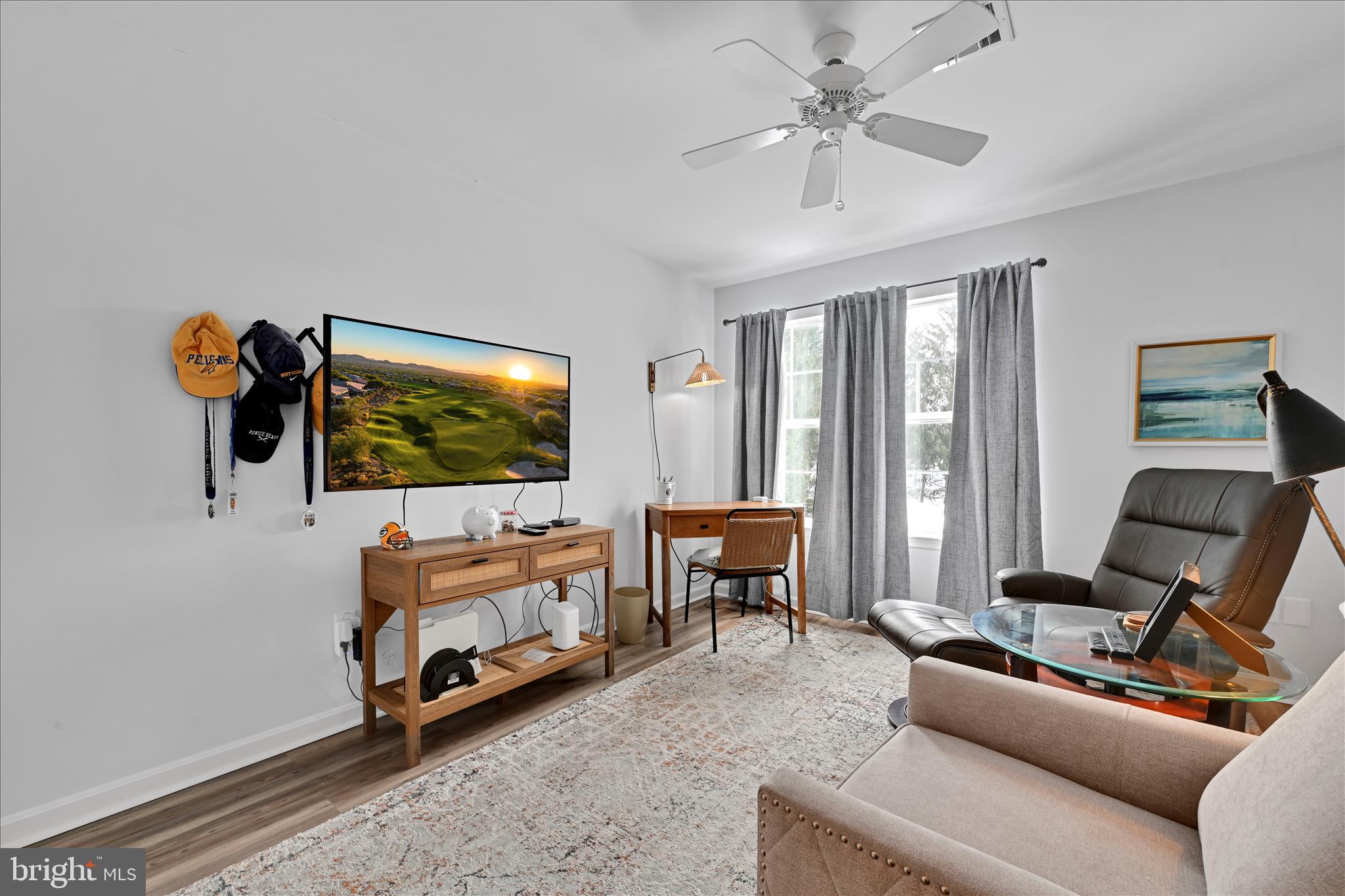 COUNTRY PLACE - Residential