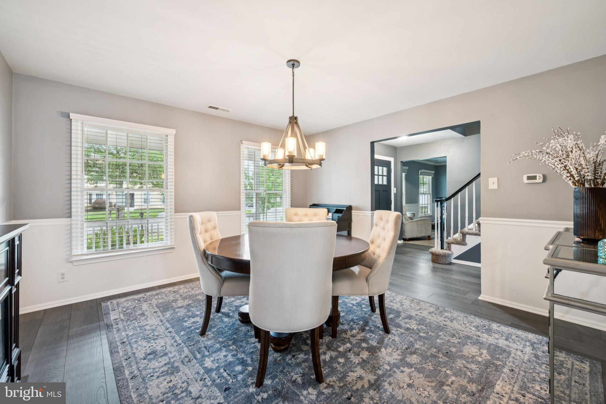 1 GRENLOCH COURT