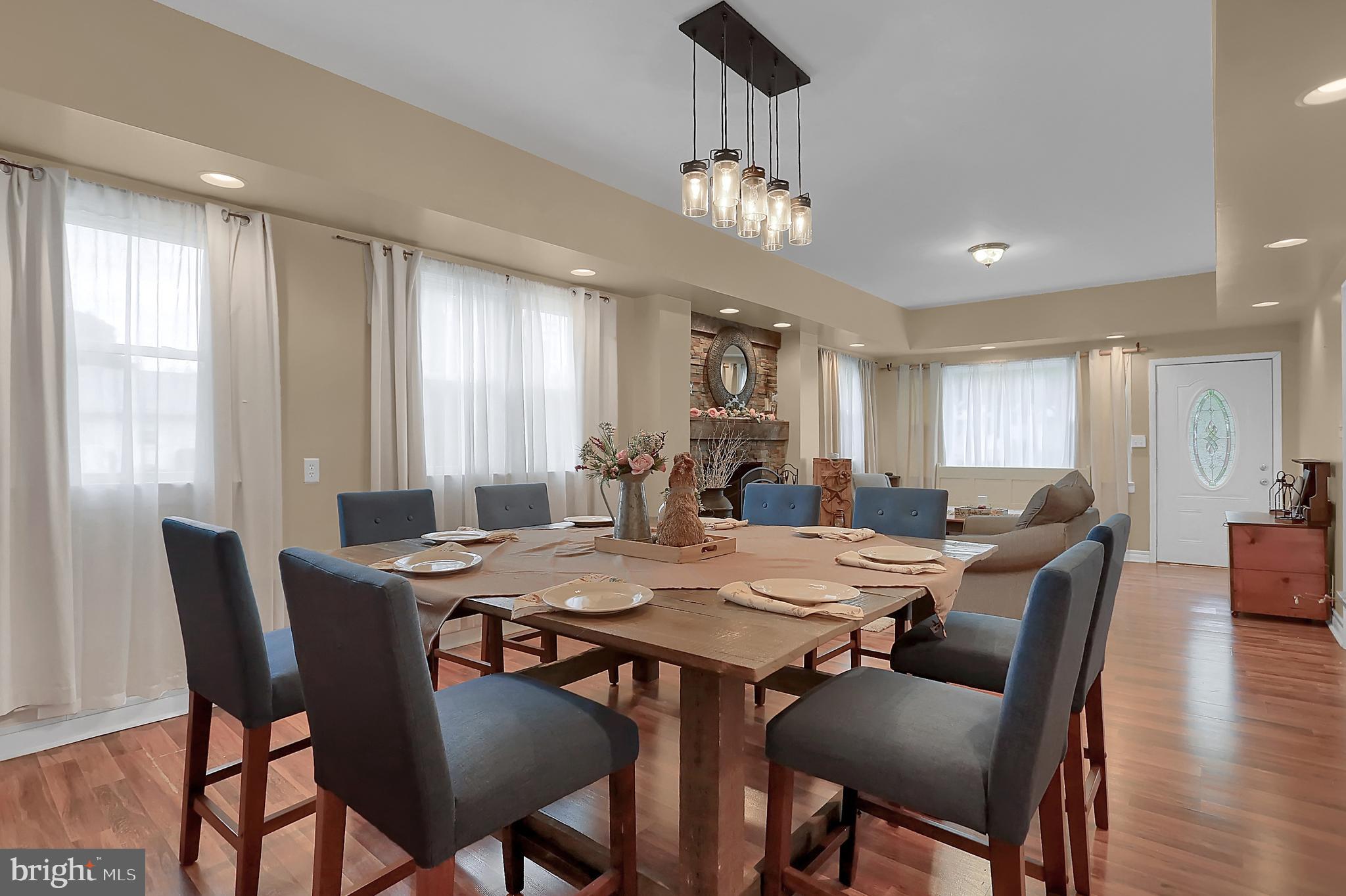 HERWIN VILLAGE - Residential