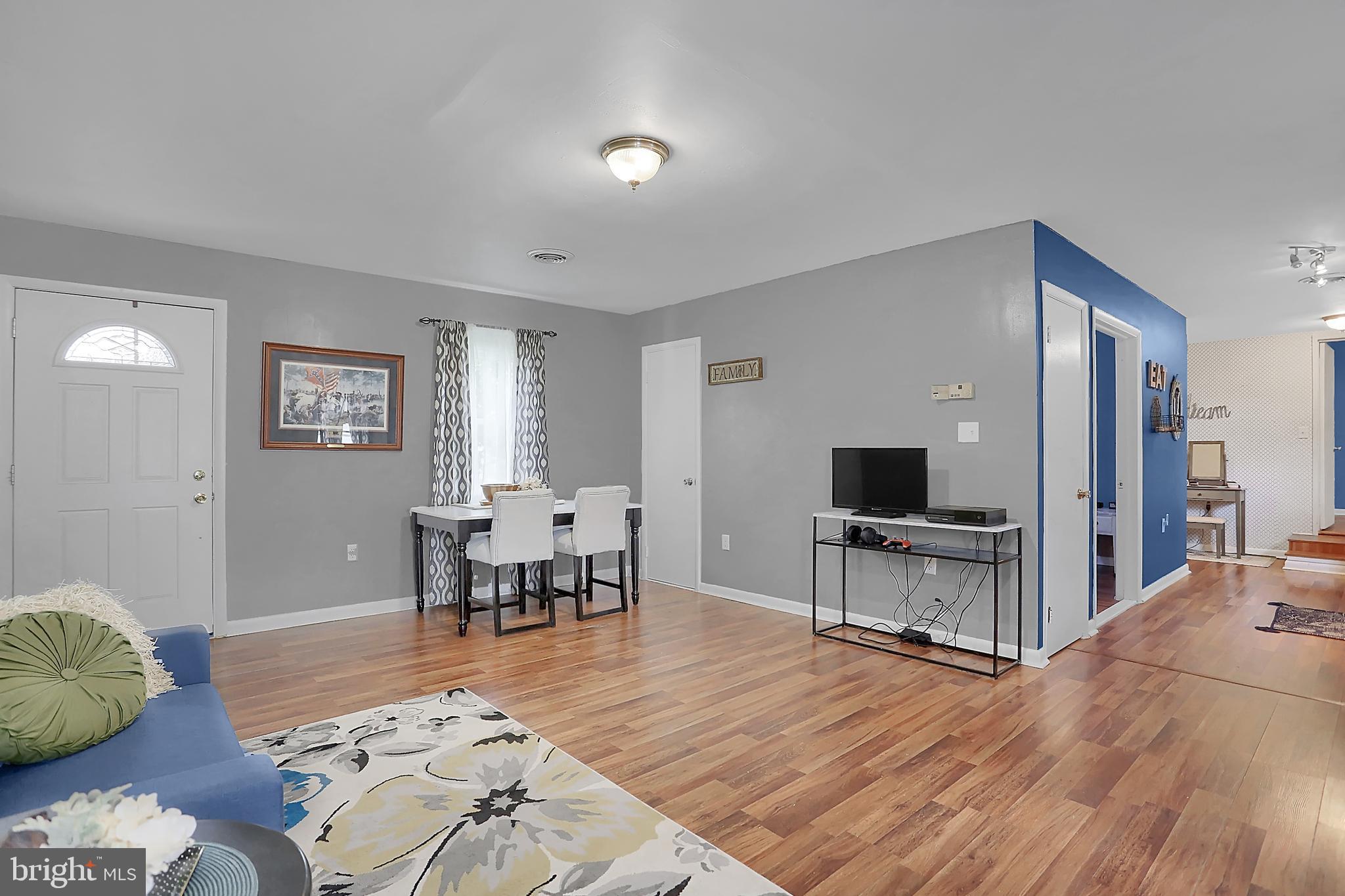 HERWIN VILLAGE - Residential