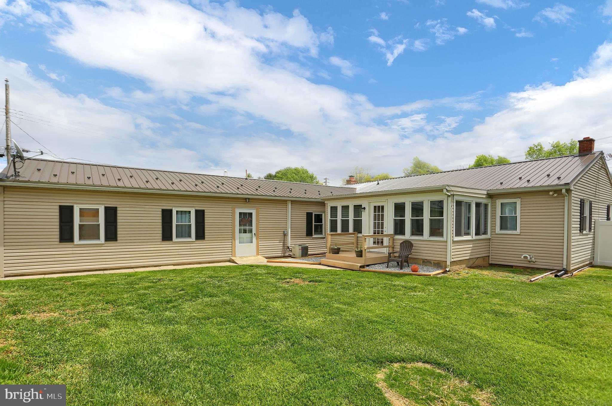 HERWIN VILLAGE - Residential