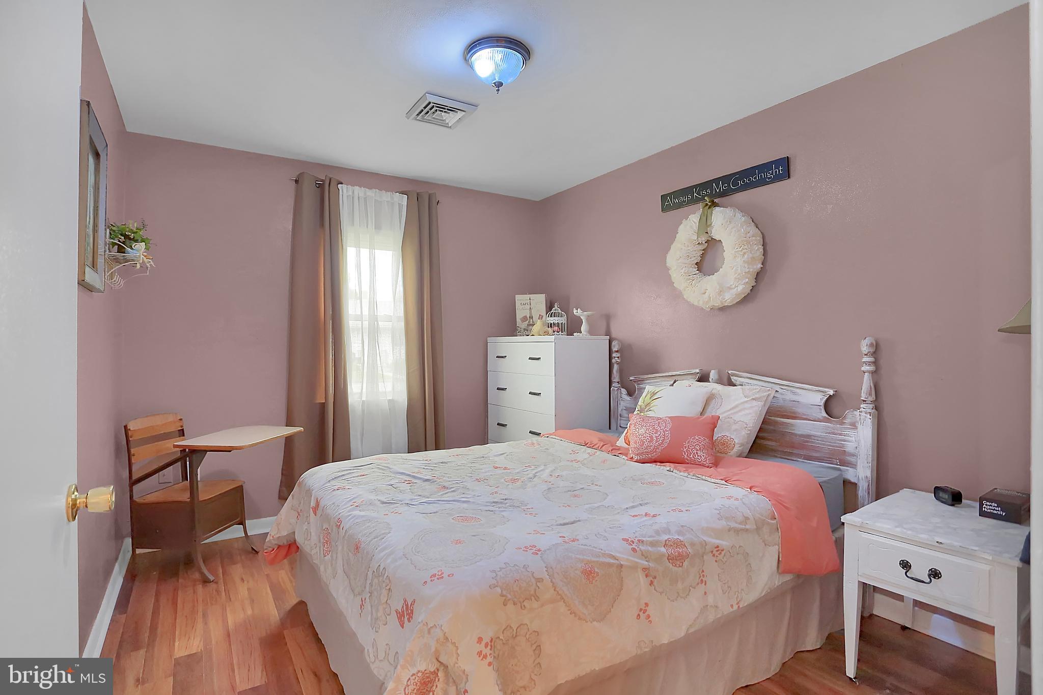 HERWIN VILLAGE - Residential