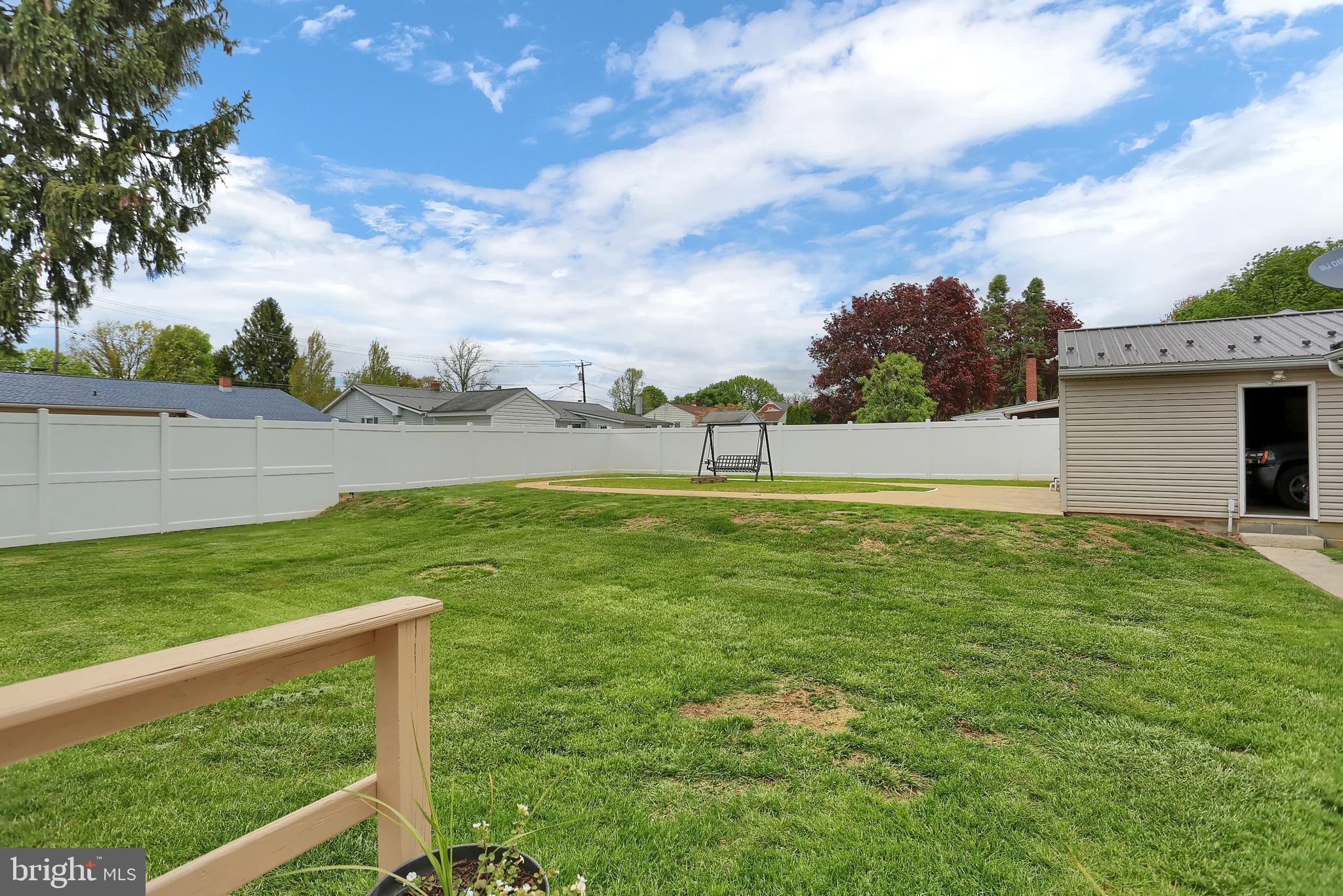 HERWIN VILLAGE - Residential