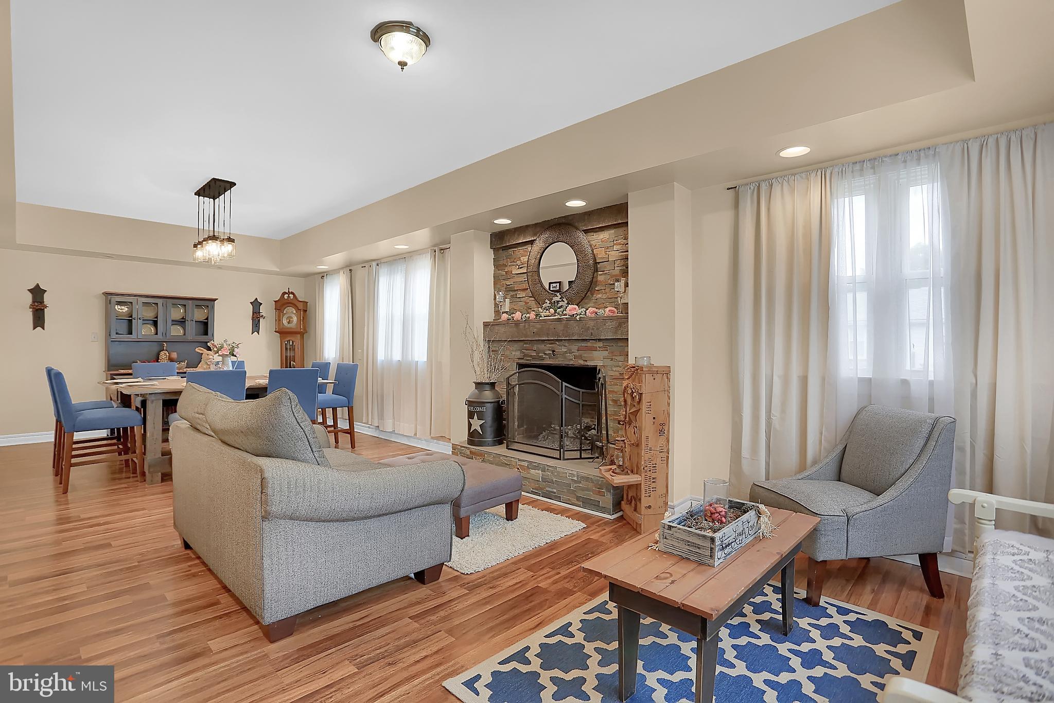 HERWIN VILLAGE - Residential