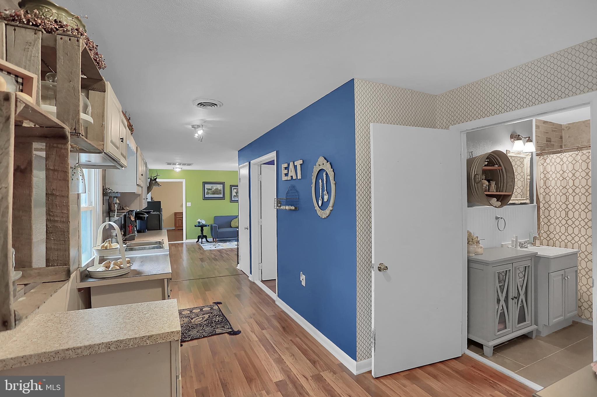HERWIN VILLAGE - Residential