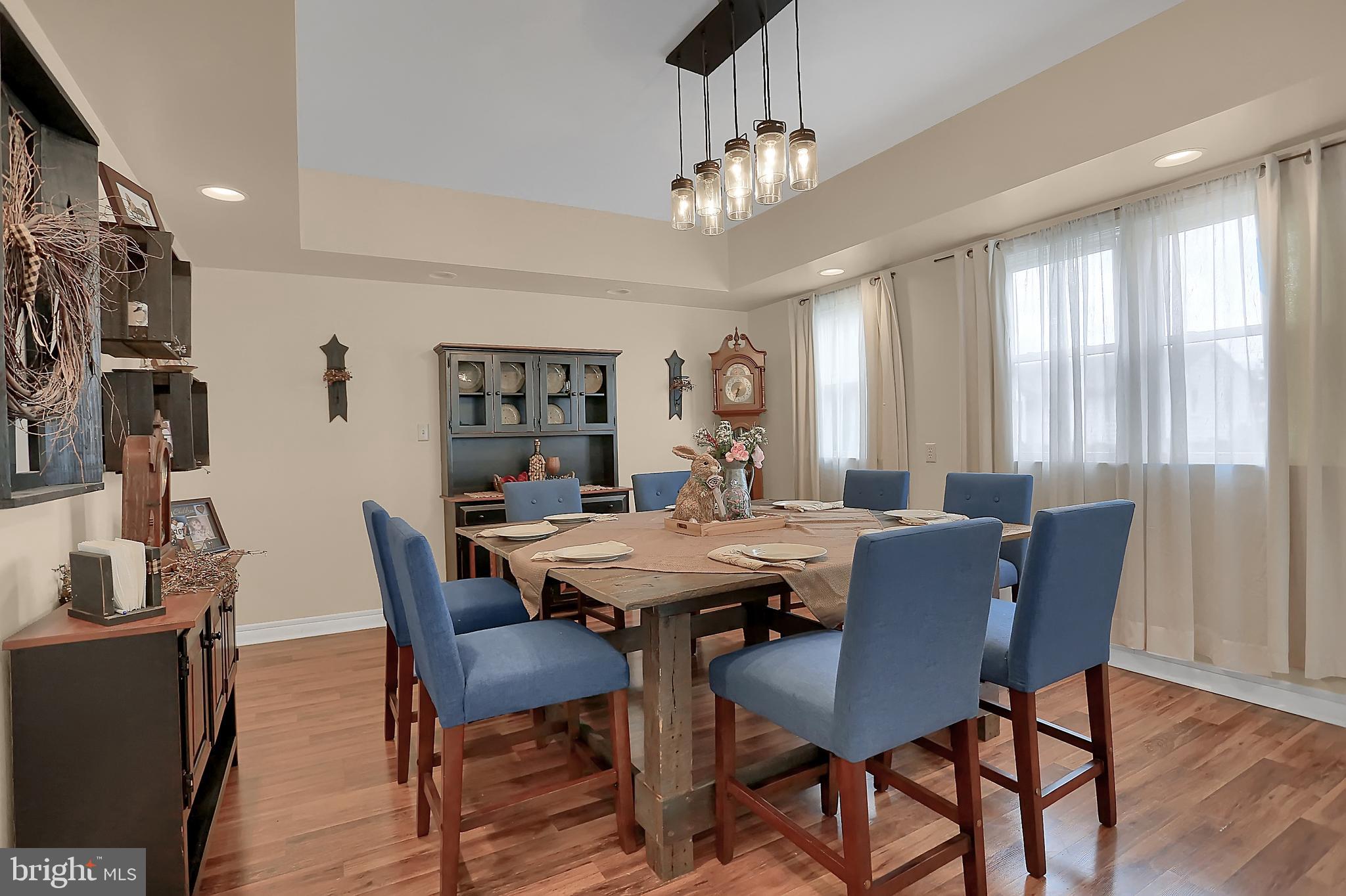 HERWIN VILLAGE - Residential