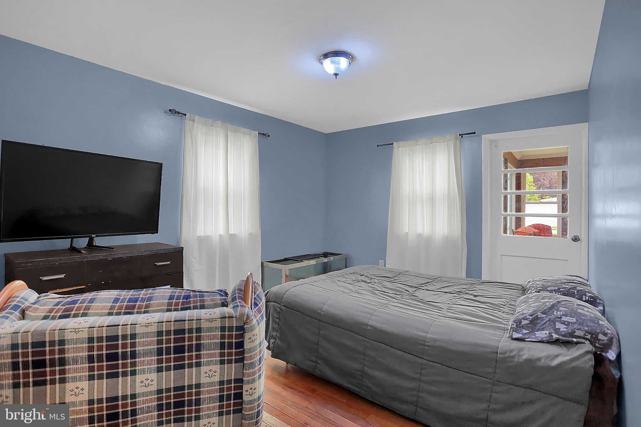 HERWIN VILLAGE - Residential