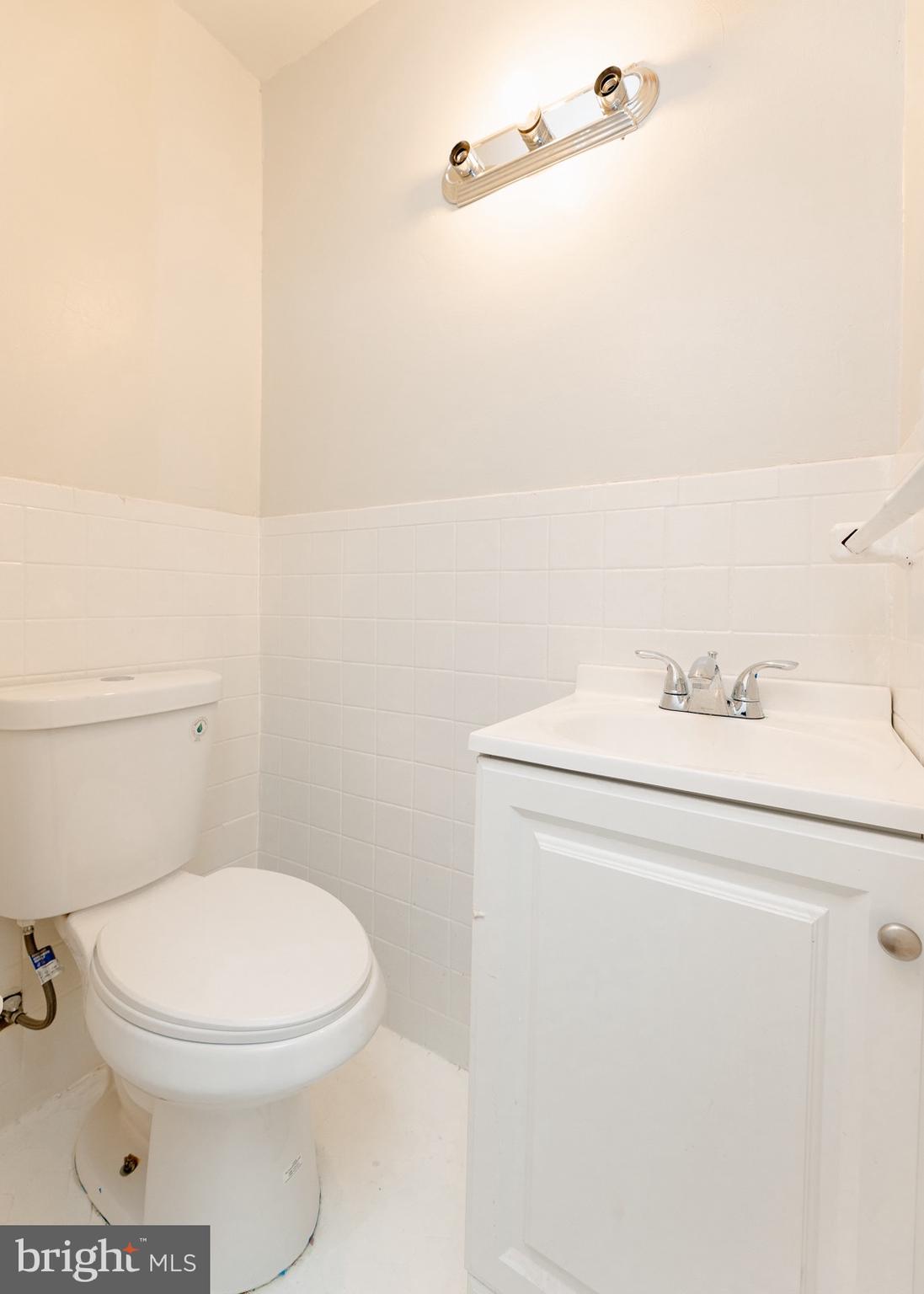 OXFORD CIRCLE - Residential