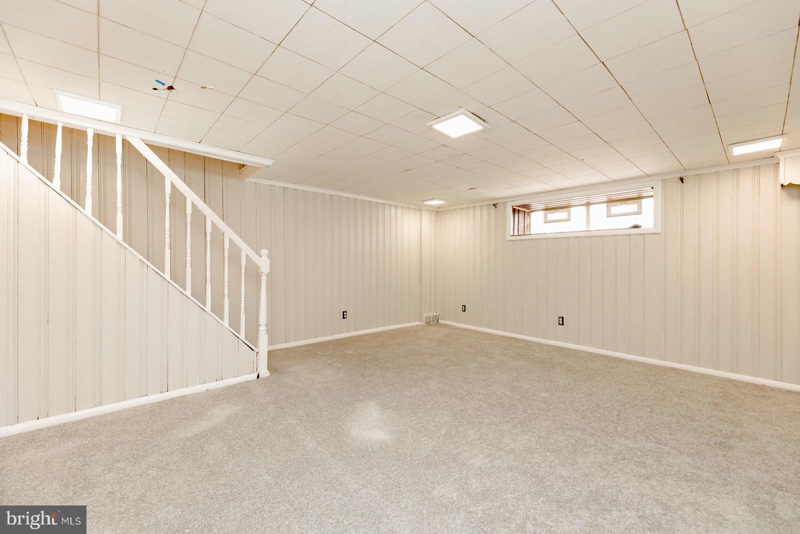 OXFORD CIRCLE - Residential