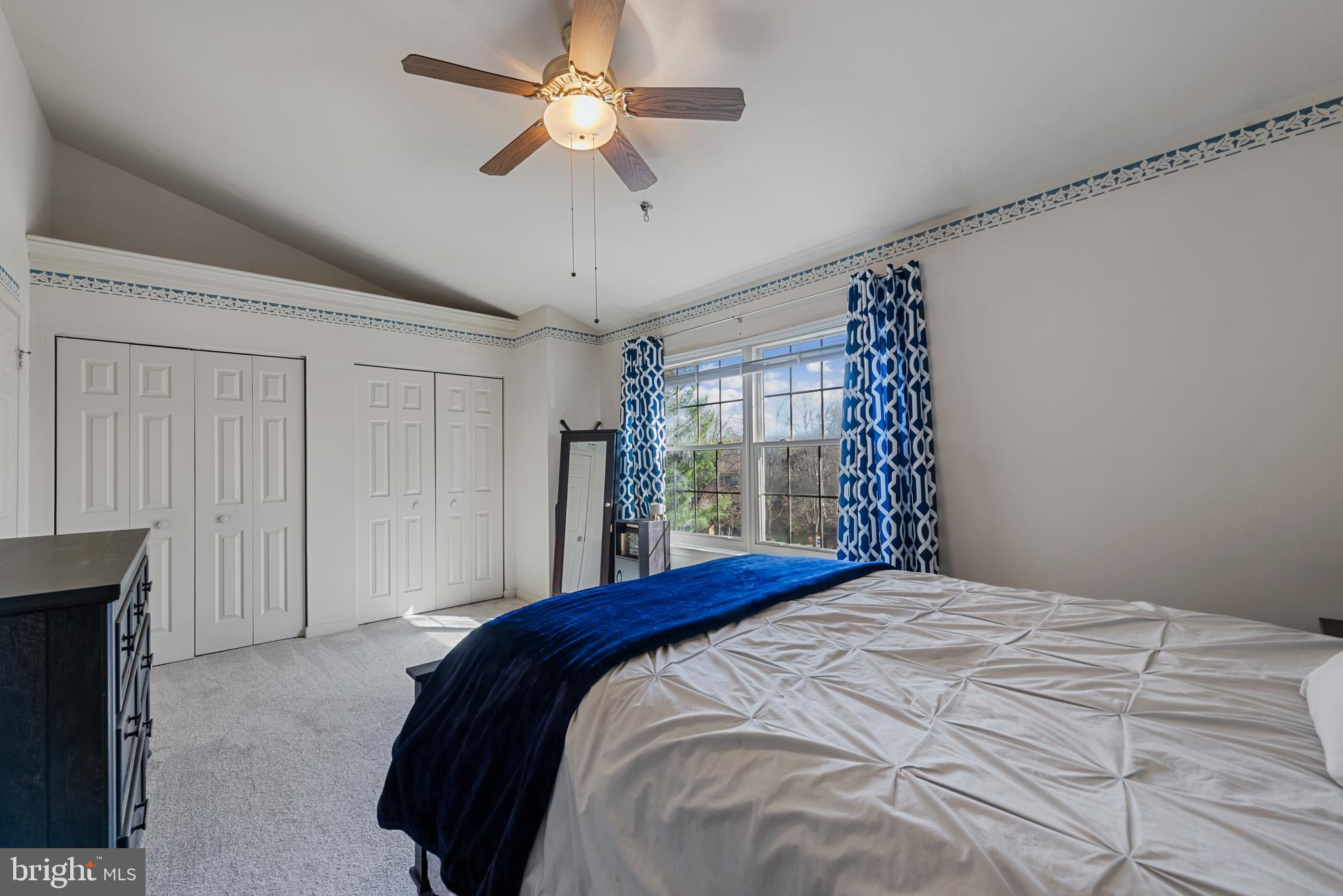 LOVETON FARMS - Residential