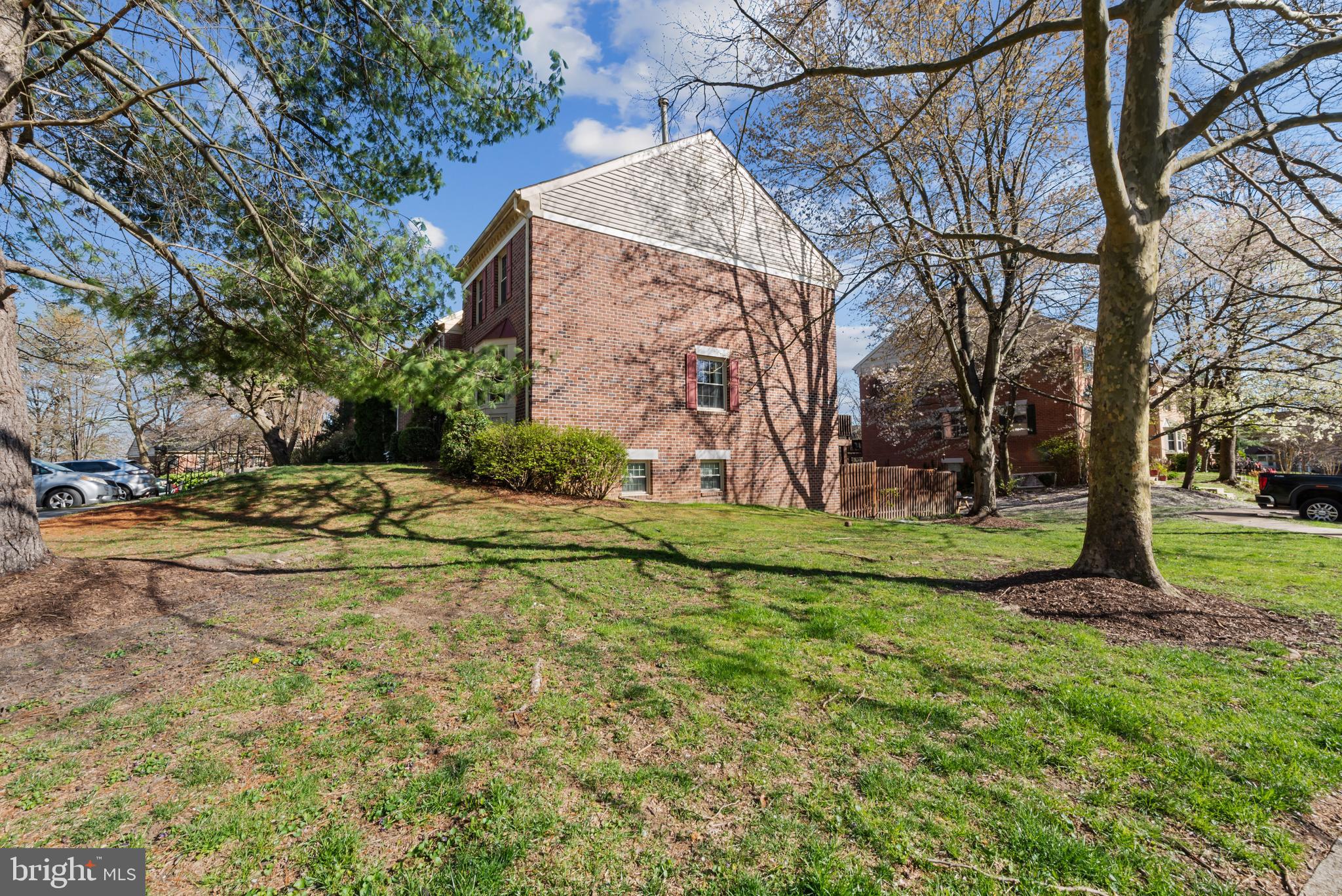 LOVETON FARMS - Residential
