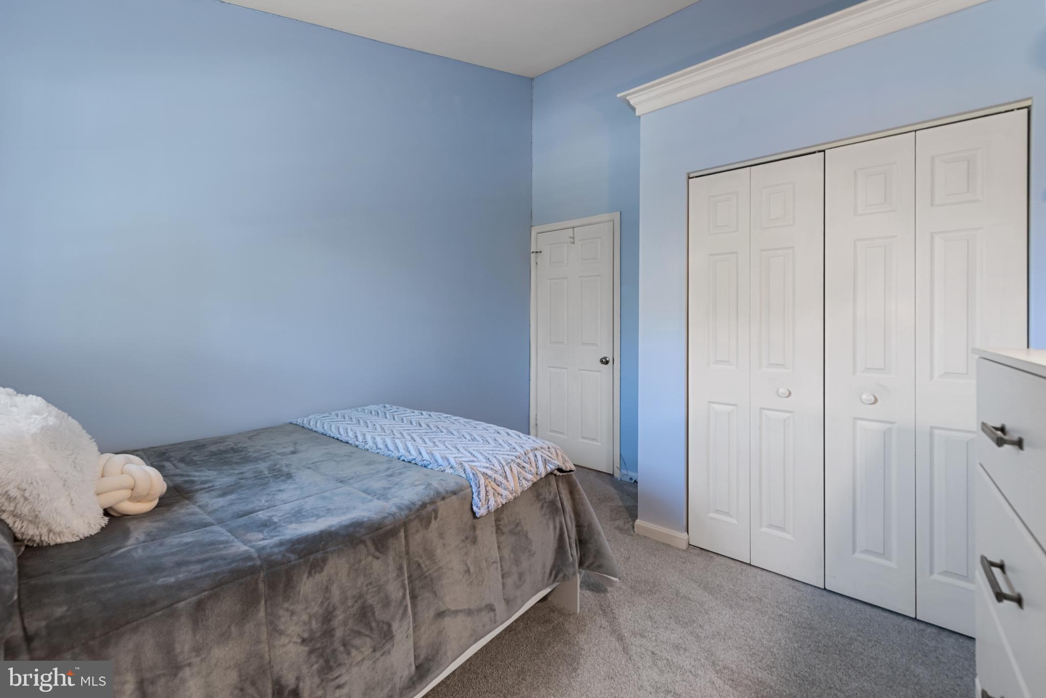 LOVETON FARMS - Residential