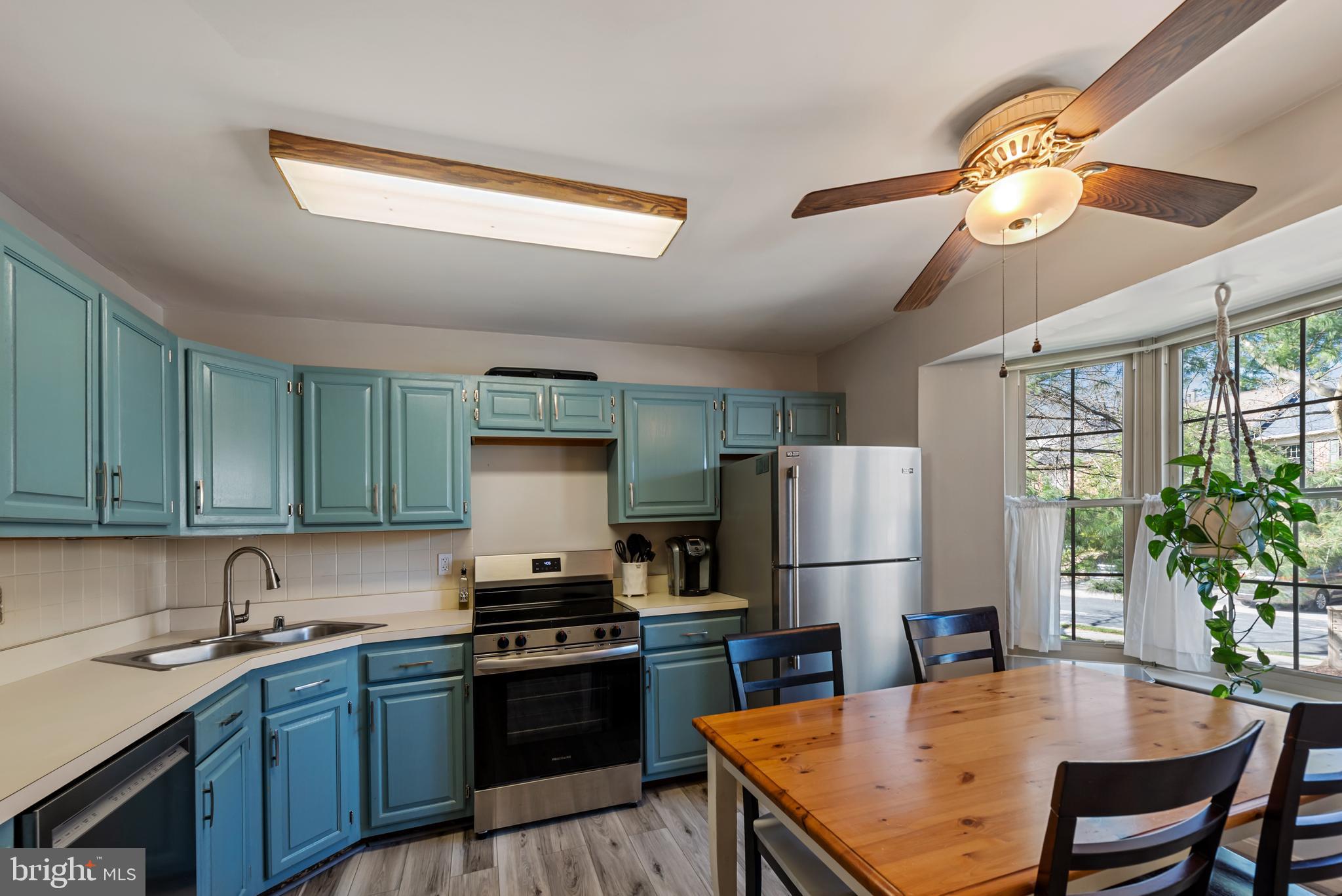 LOVETON FARMS - Residential