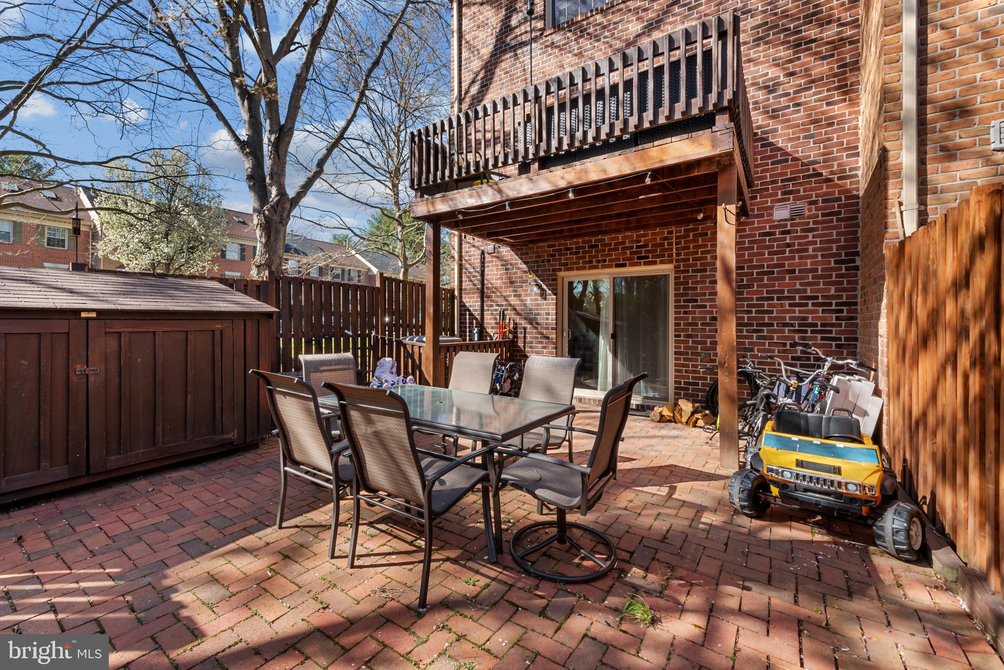 LOVETON FARMS - Residential