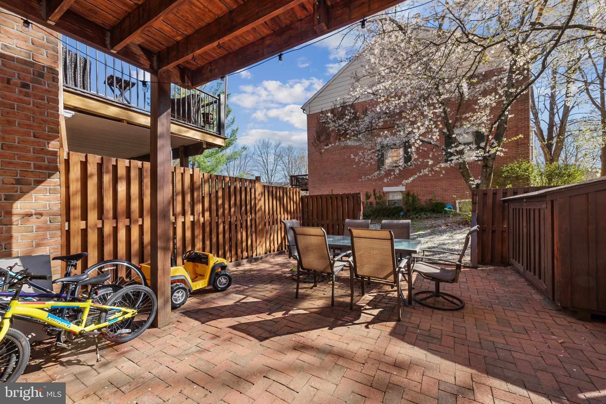 LOVETON FARMS - Residential