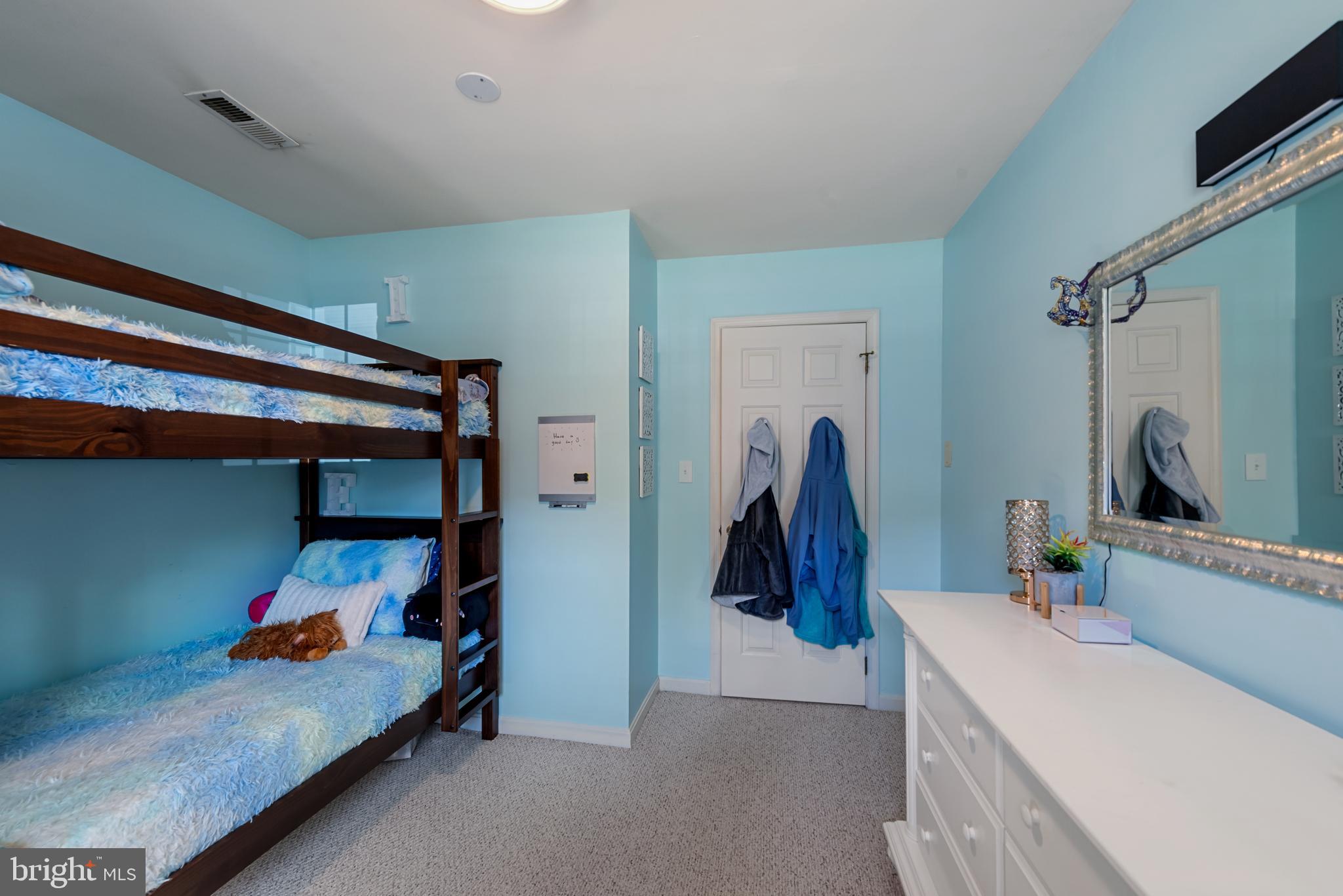 LOVETON FARMS - Residential