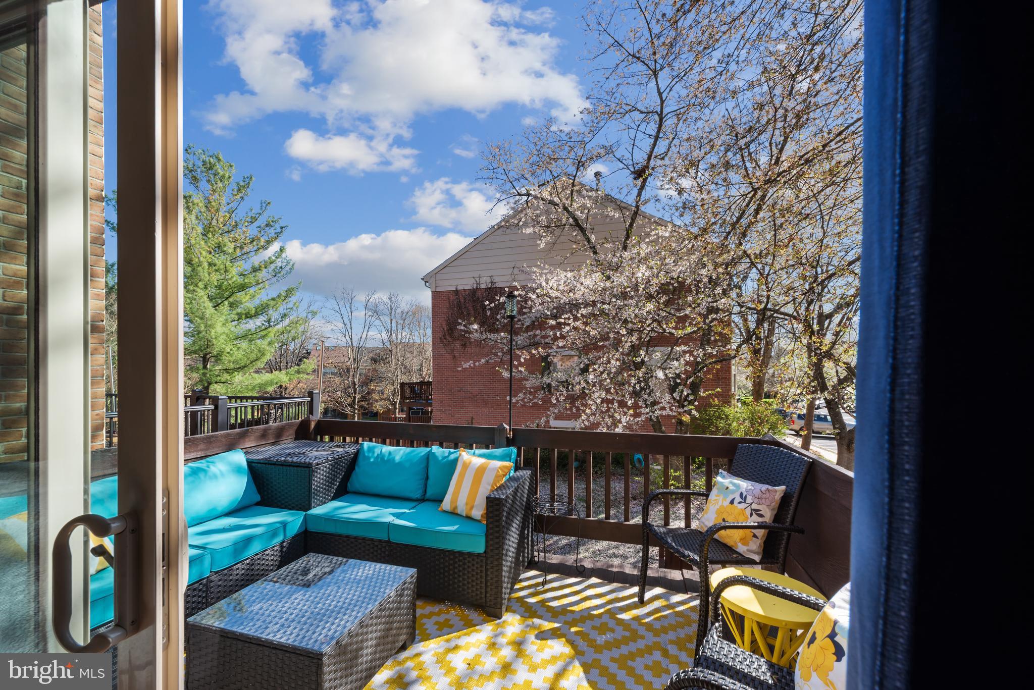 LOVETON FARMS - Residential