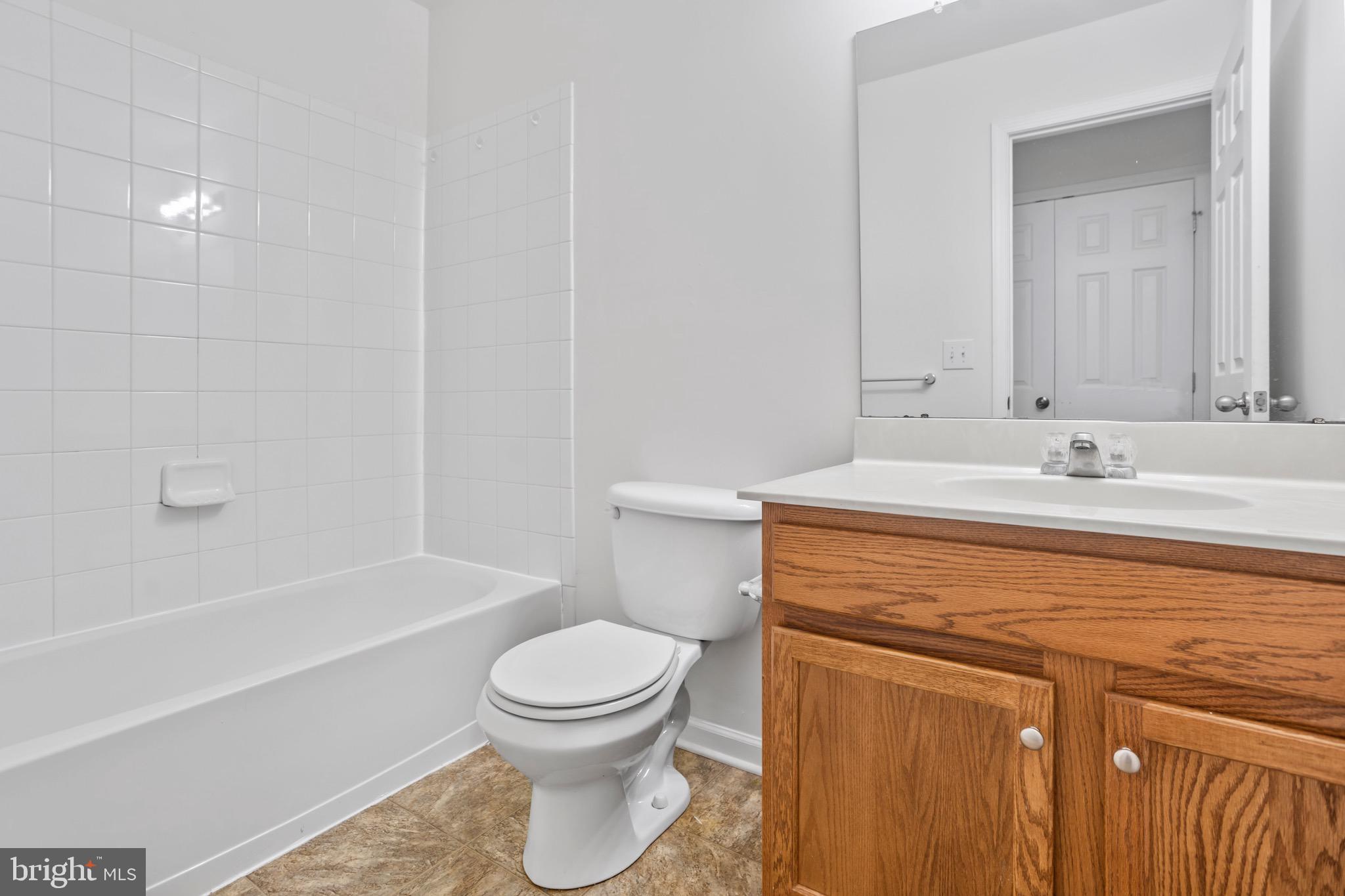 CROSSLAND AT CANAL - Residential