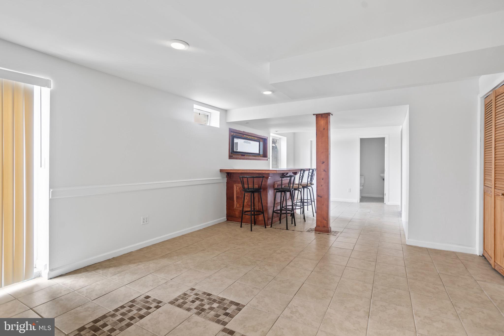 CROSSLAND AT CANAL - Residential