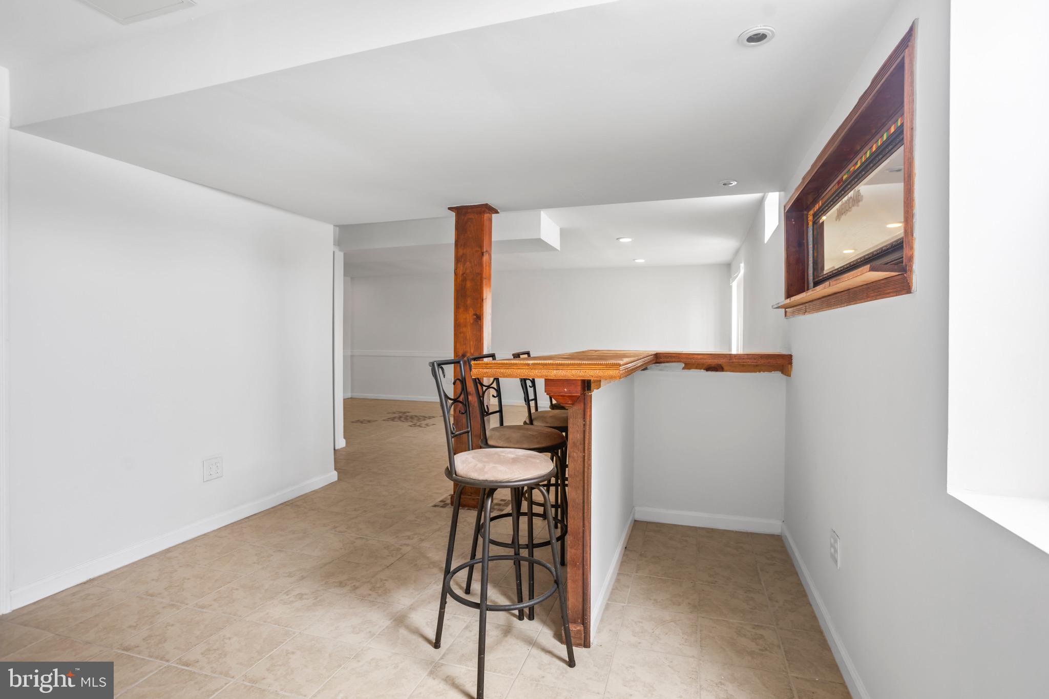 CROSSLAND AT CANAL - Residential