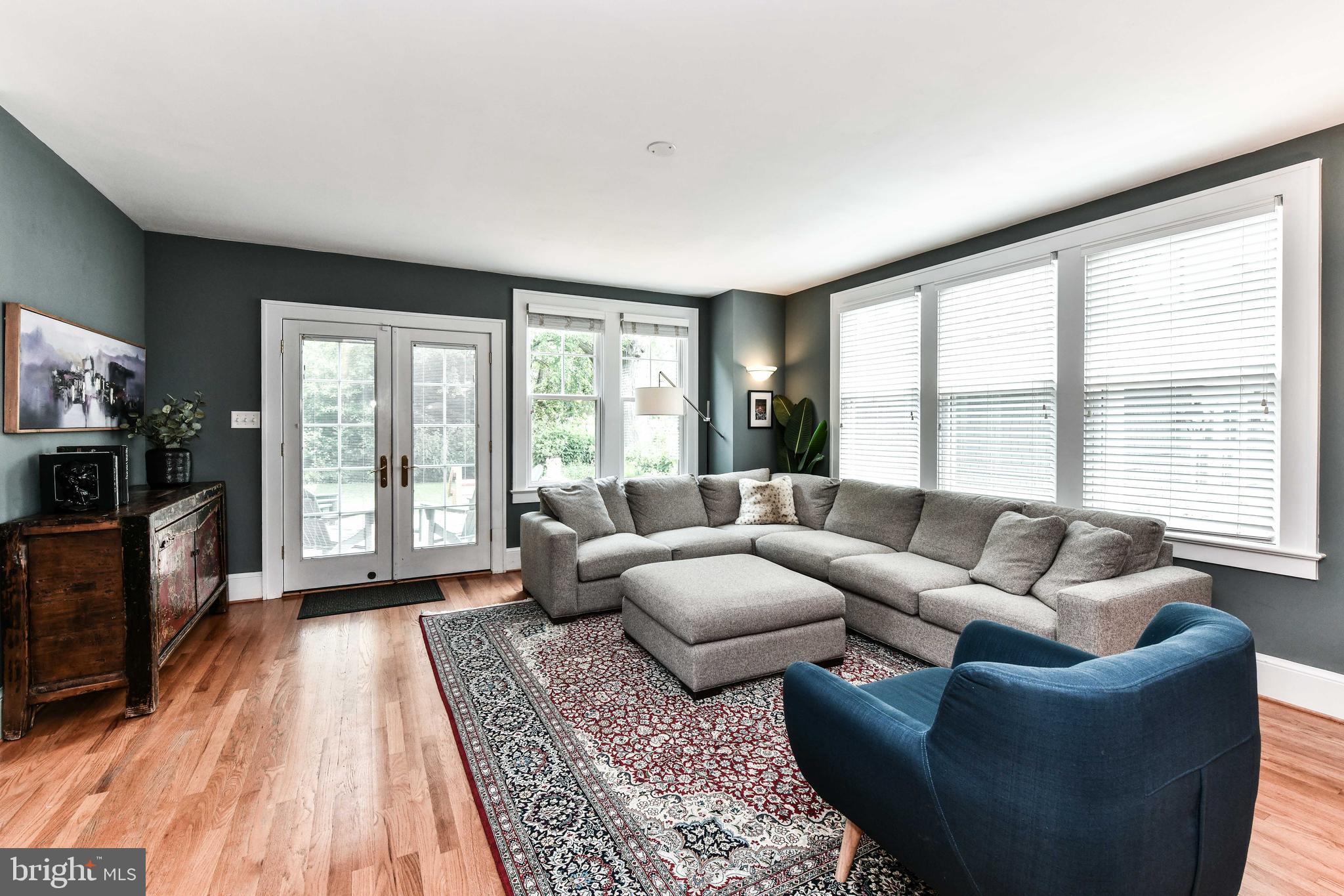 WOODLAND - Residential Lease