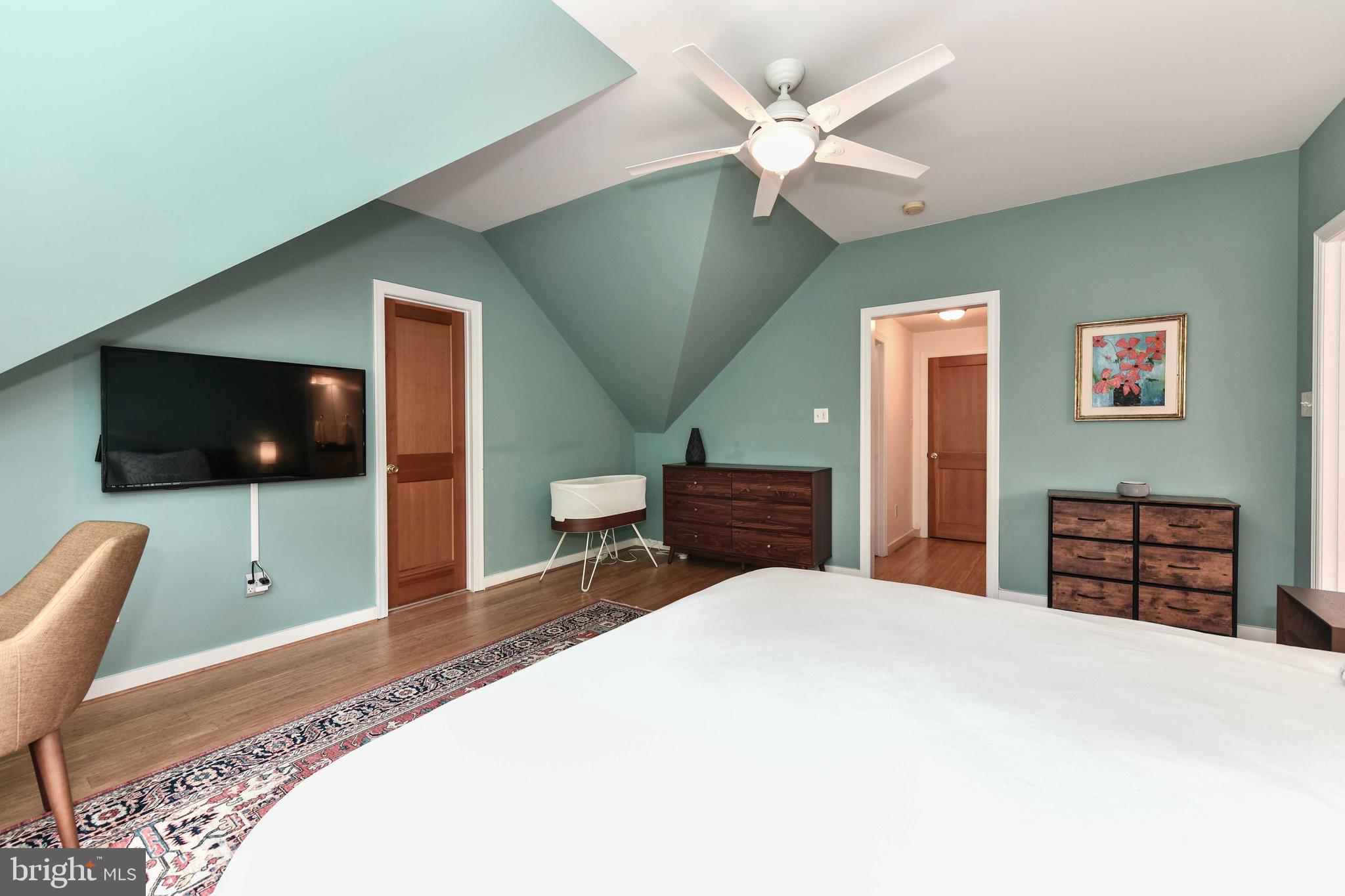 WOODLAND - Residential Lease