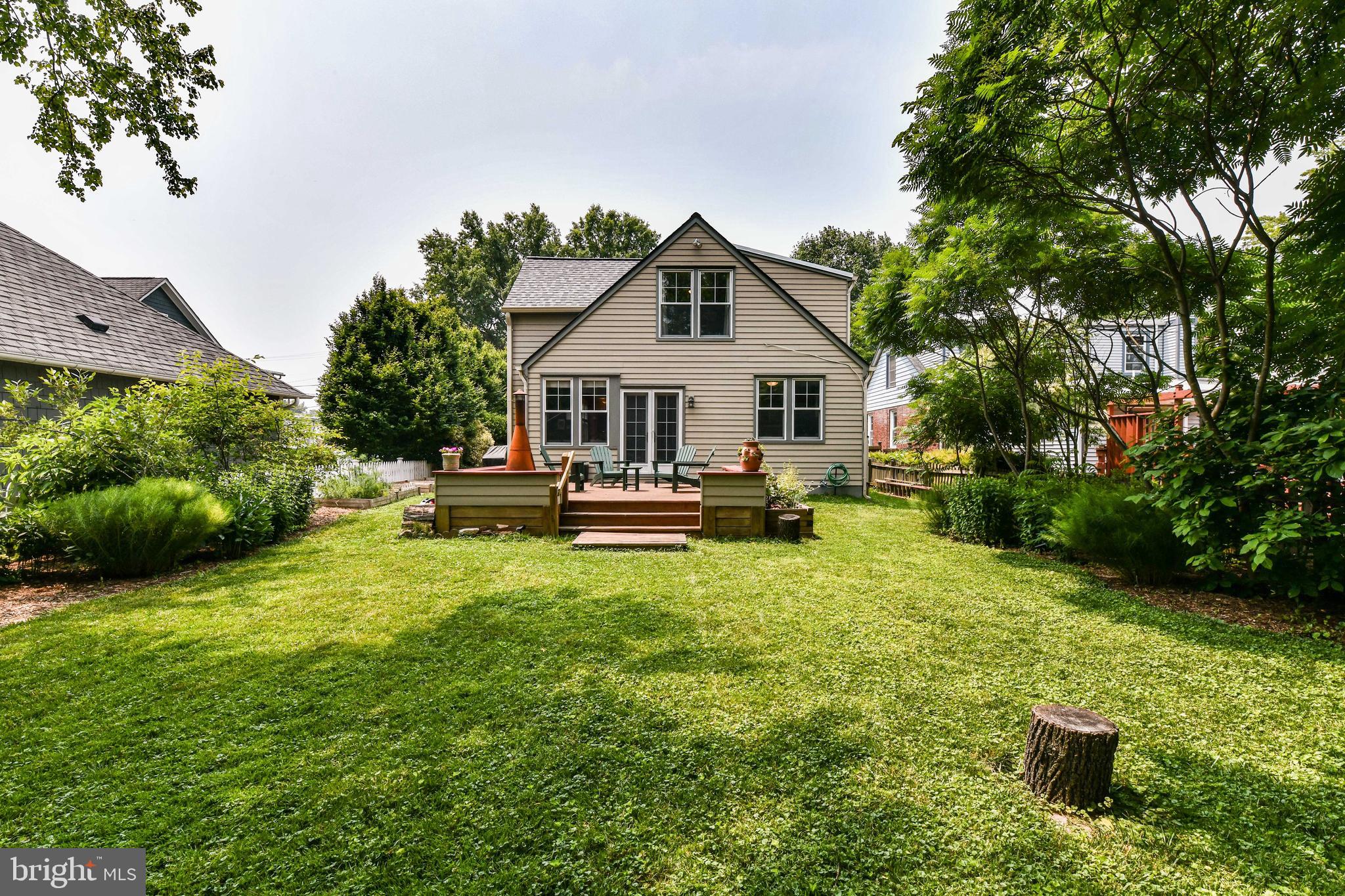 WOODLAND - Residential Lease