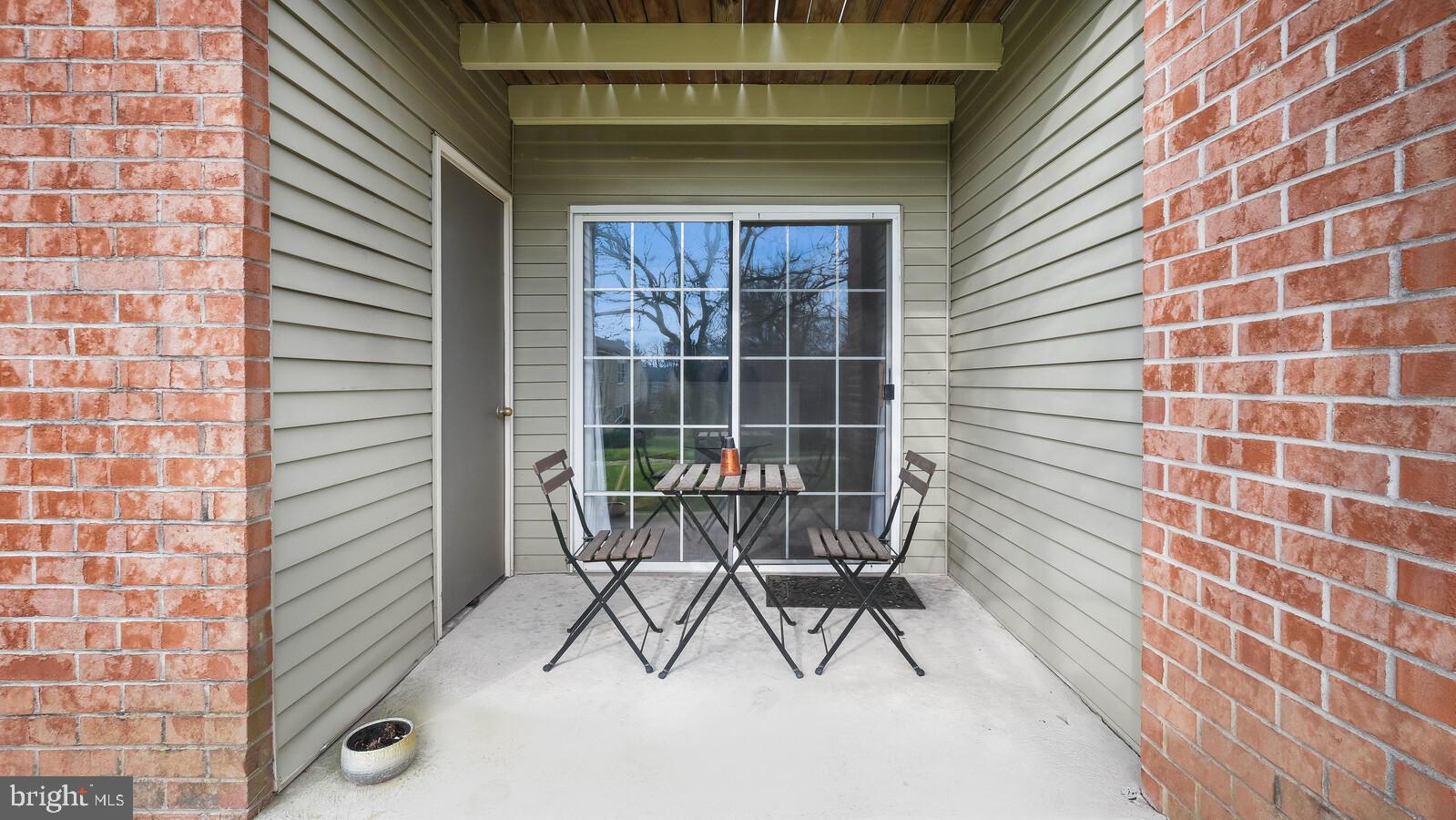 OXFORD OF BLUE BELL - Residential