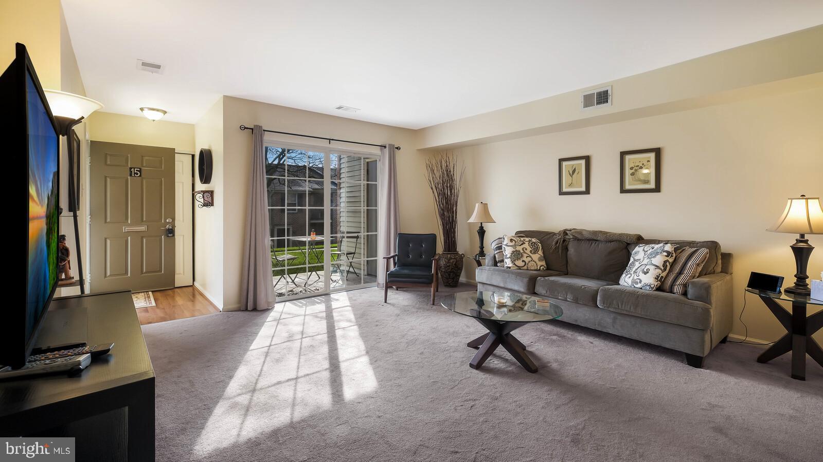 OXFORD OF BLUE BELL - Residential