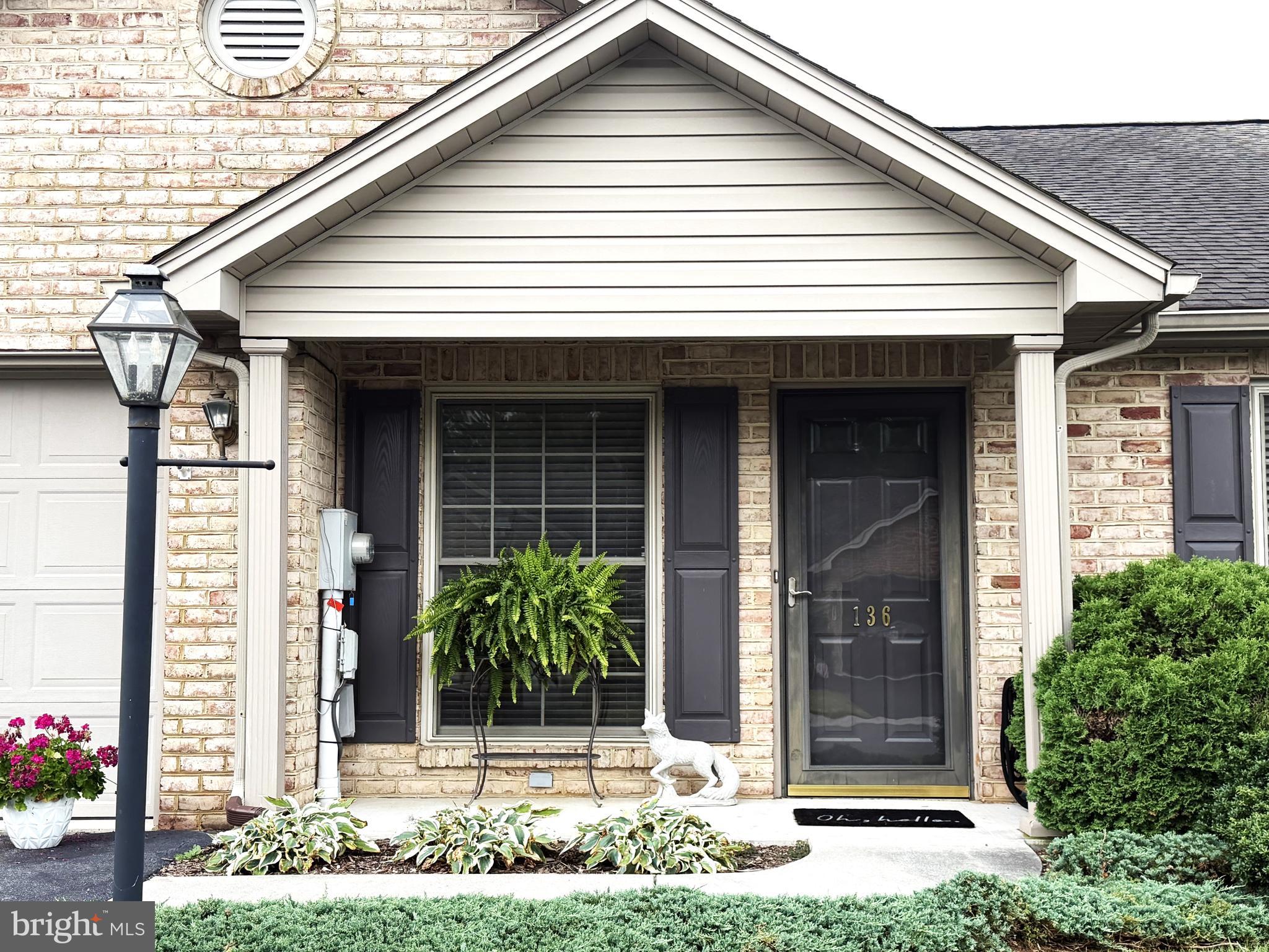 136 GINKGO COURT 19