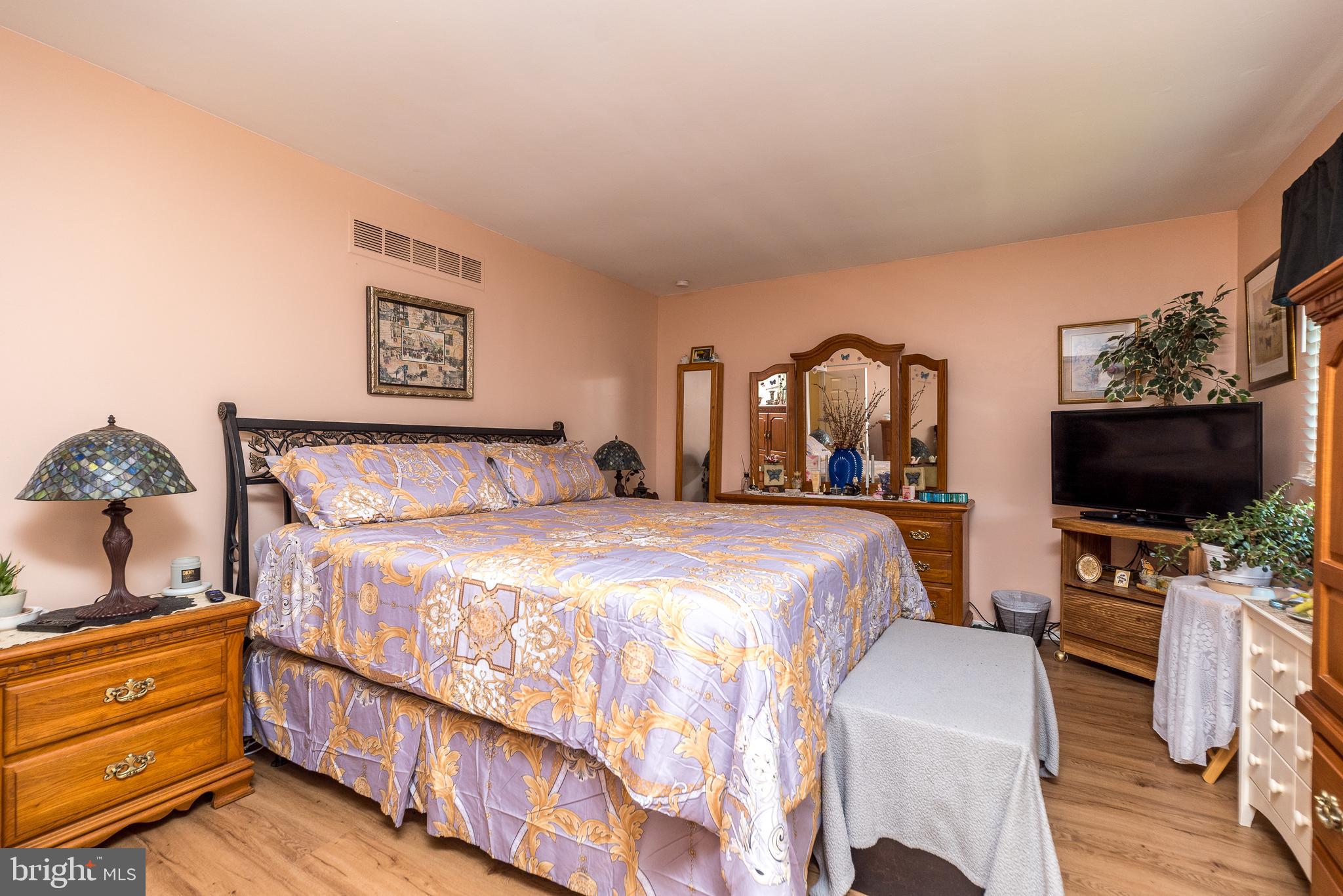 MORGANDALE CONDO - Residential