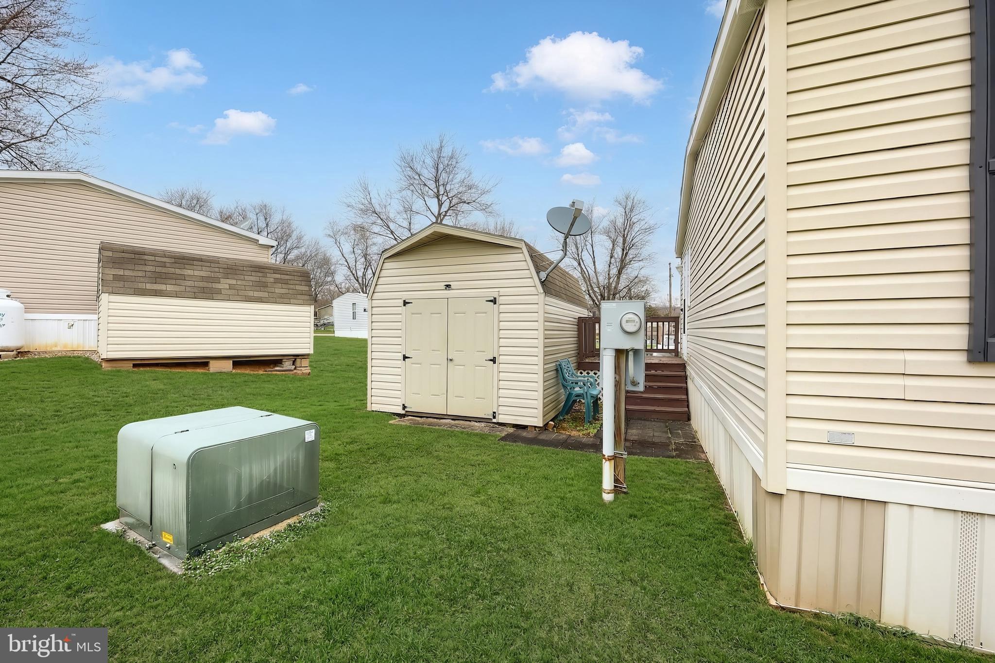 LLEWELLYNS MHP - Residential