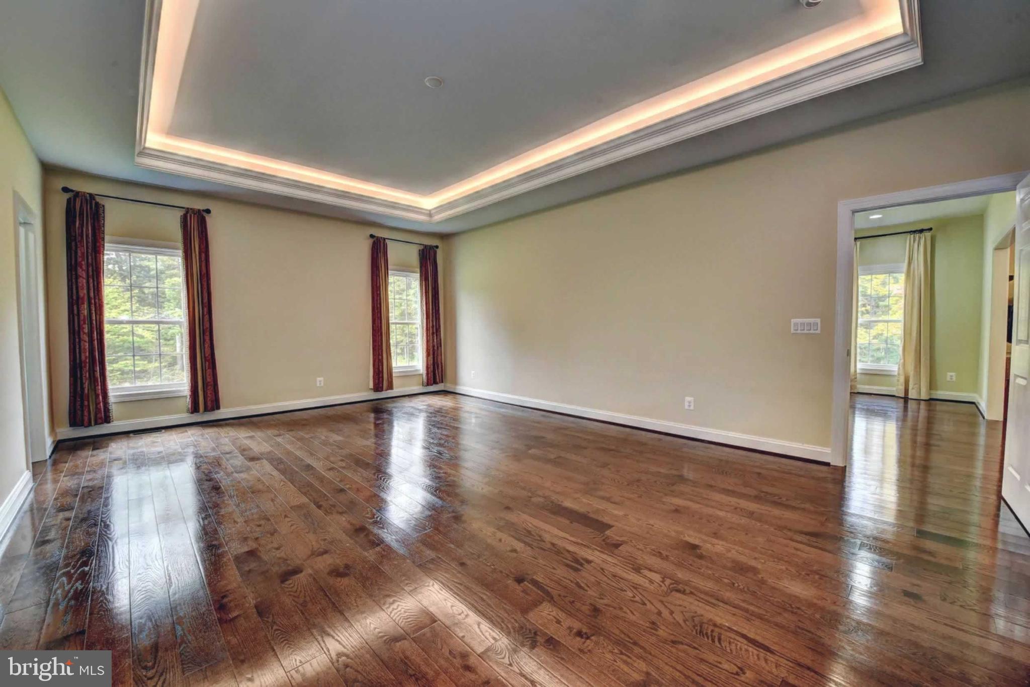 BRADDOCK WOODS - Residential