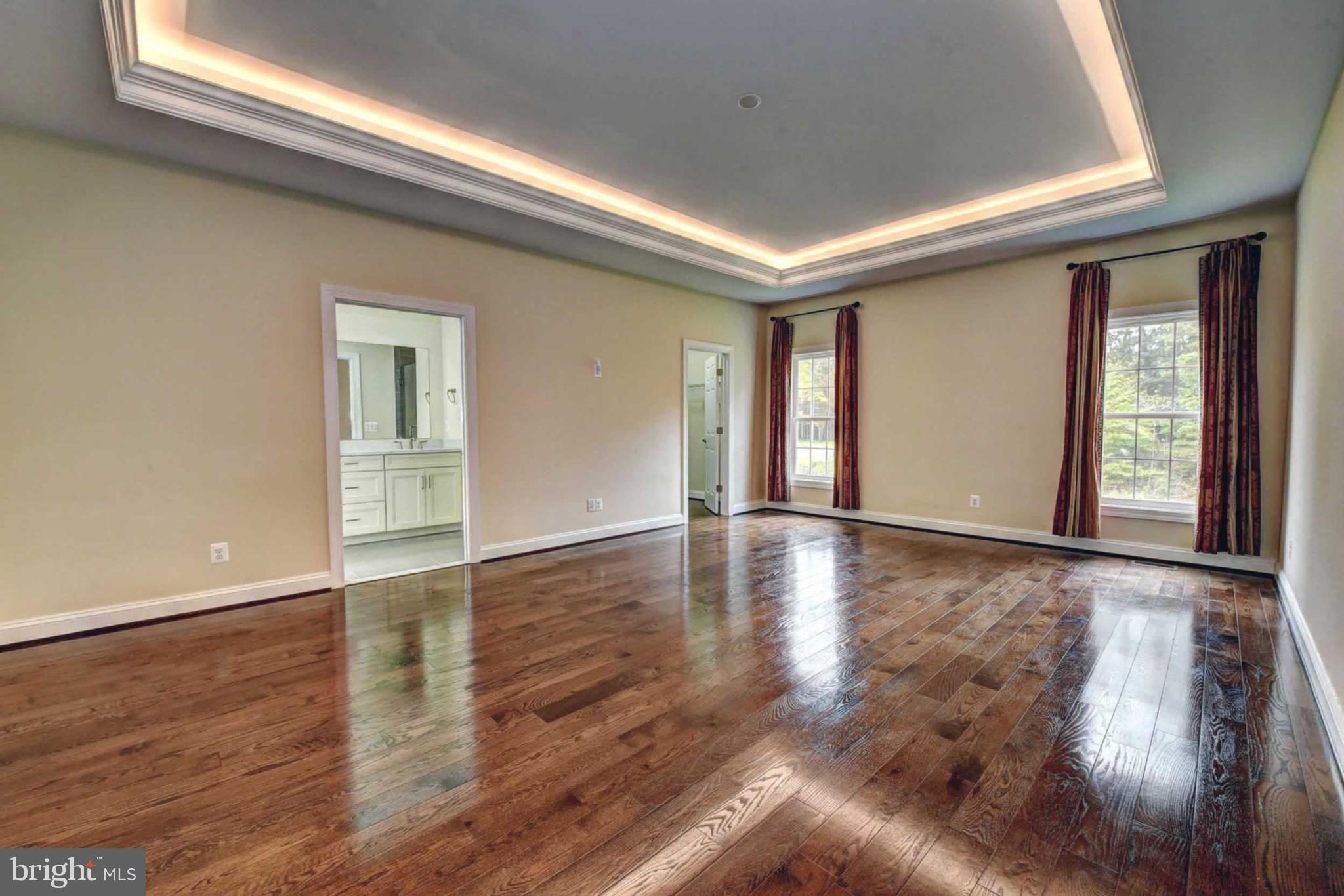 BRADDOCK WOODS - Residential