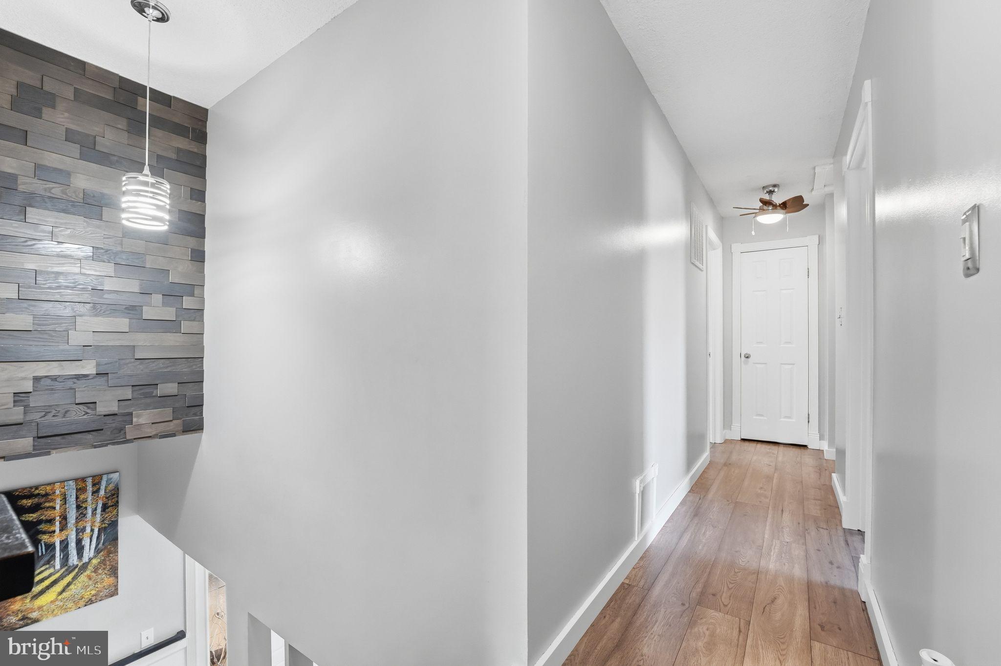 HIDDEN FIELDS - Residential