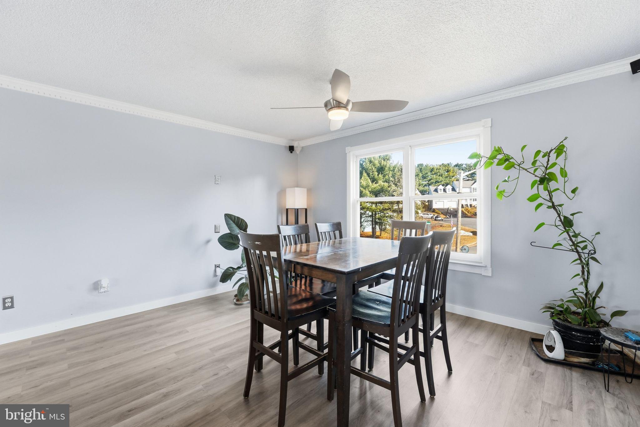 HIDDEN FIELDS - Residential