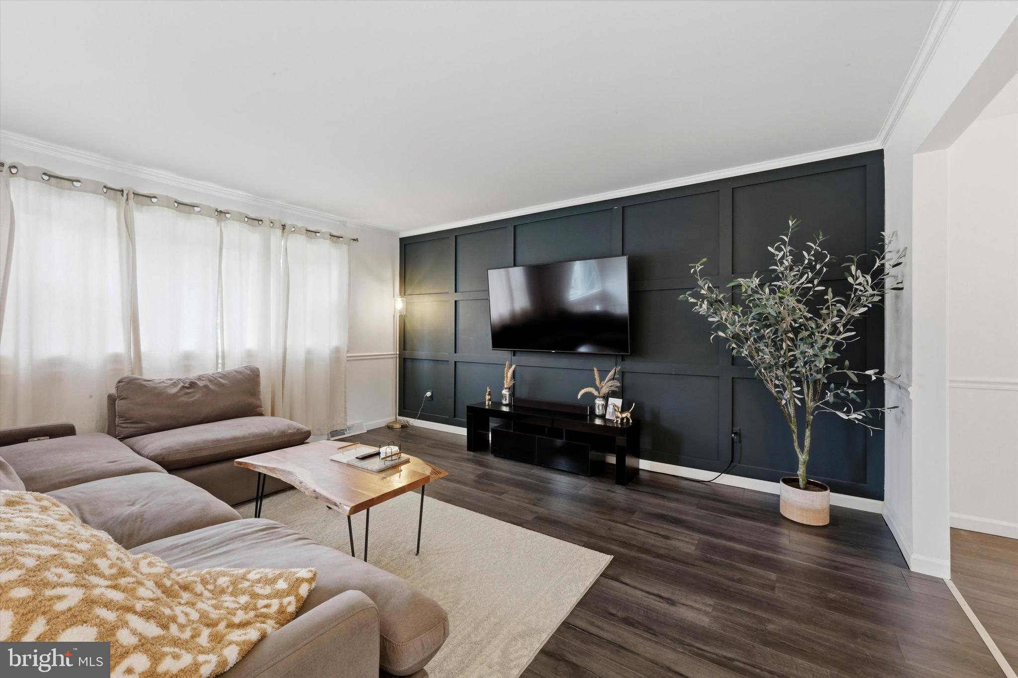 CHERRY TREE WOODS - Residential