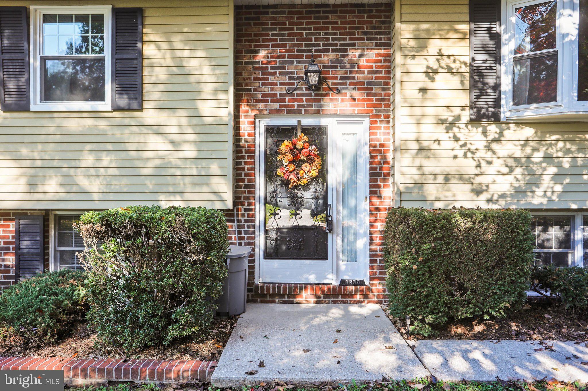 1508 CARRIAGE HILL DRIVE