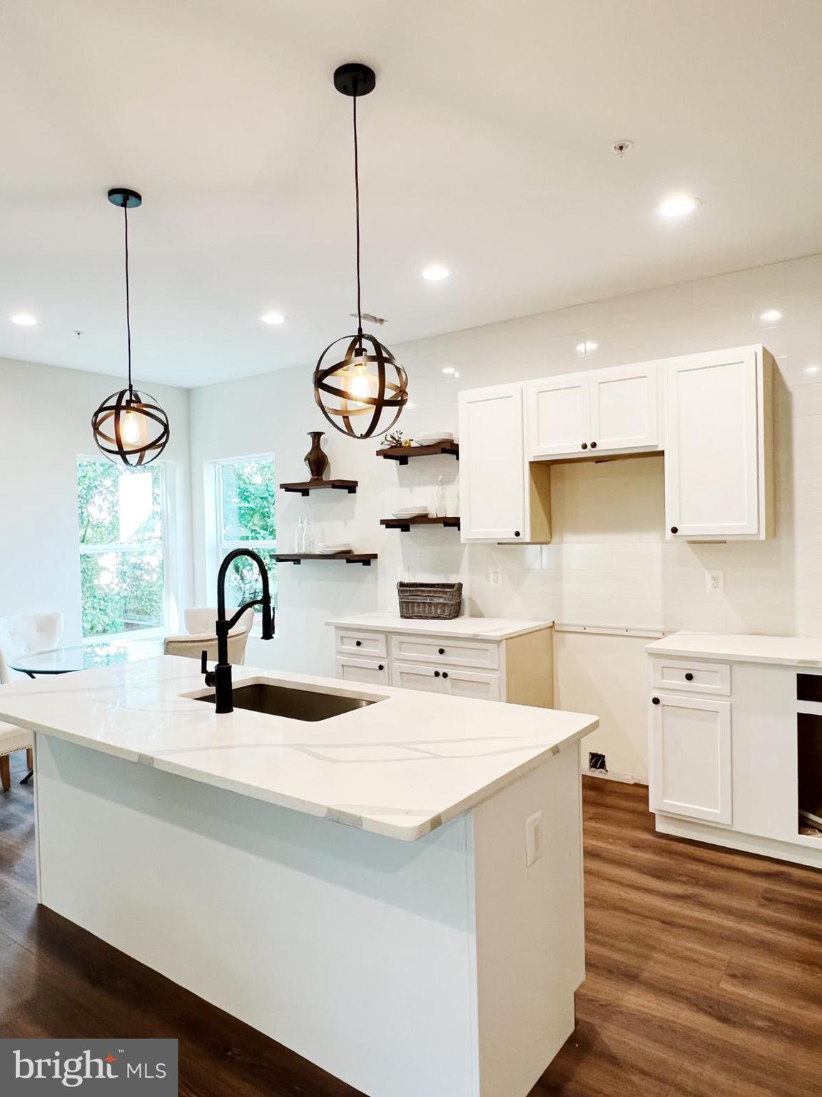 CAPITOL HEIGHTS - Residential