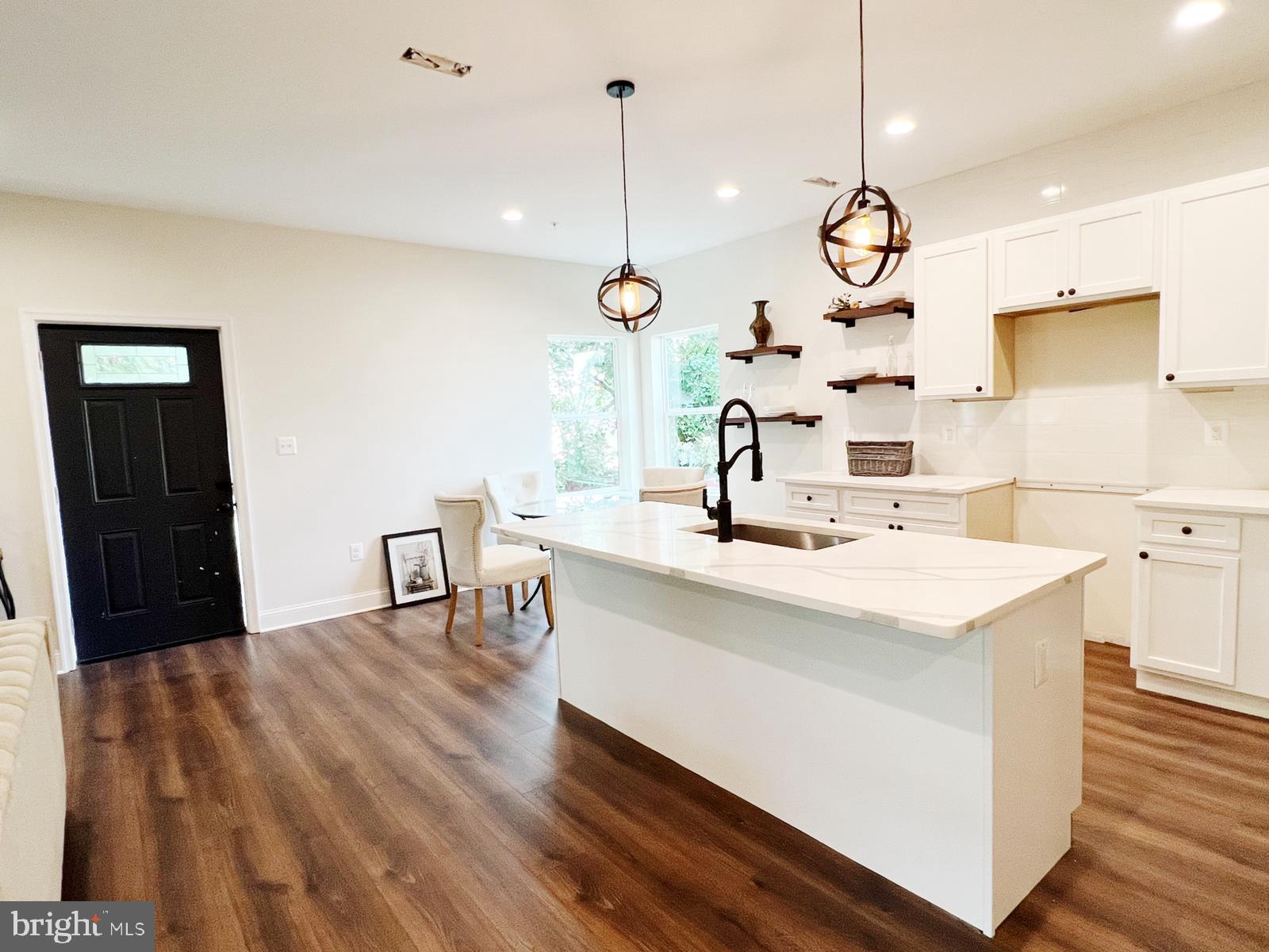 CAPITOL HEIGHTS - Residential