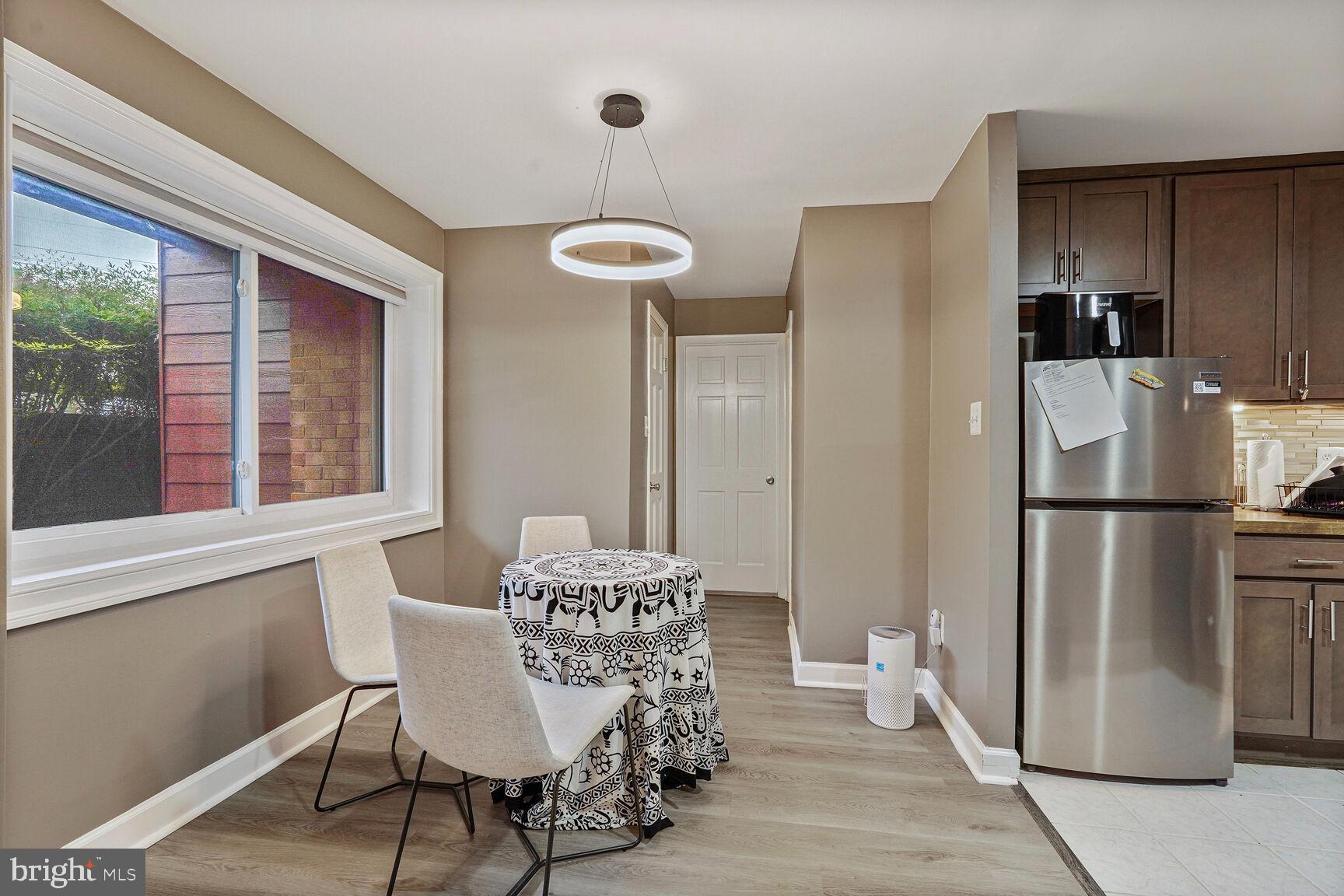 GEORGE MASON VILLAGE - Residential