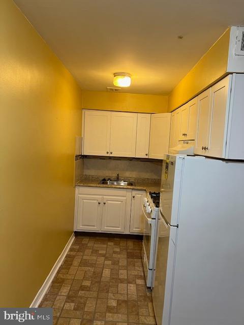 LOGAN - Residential Lease