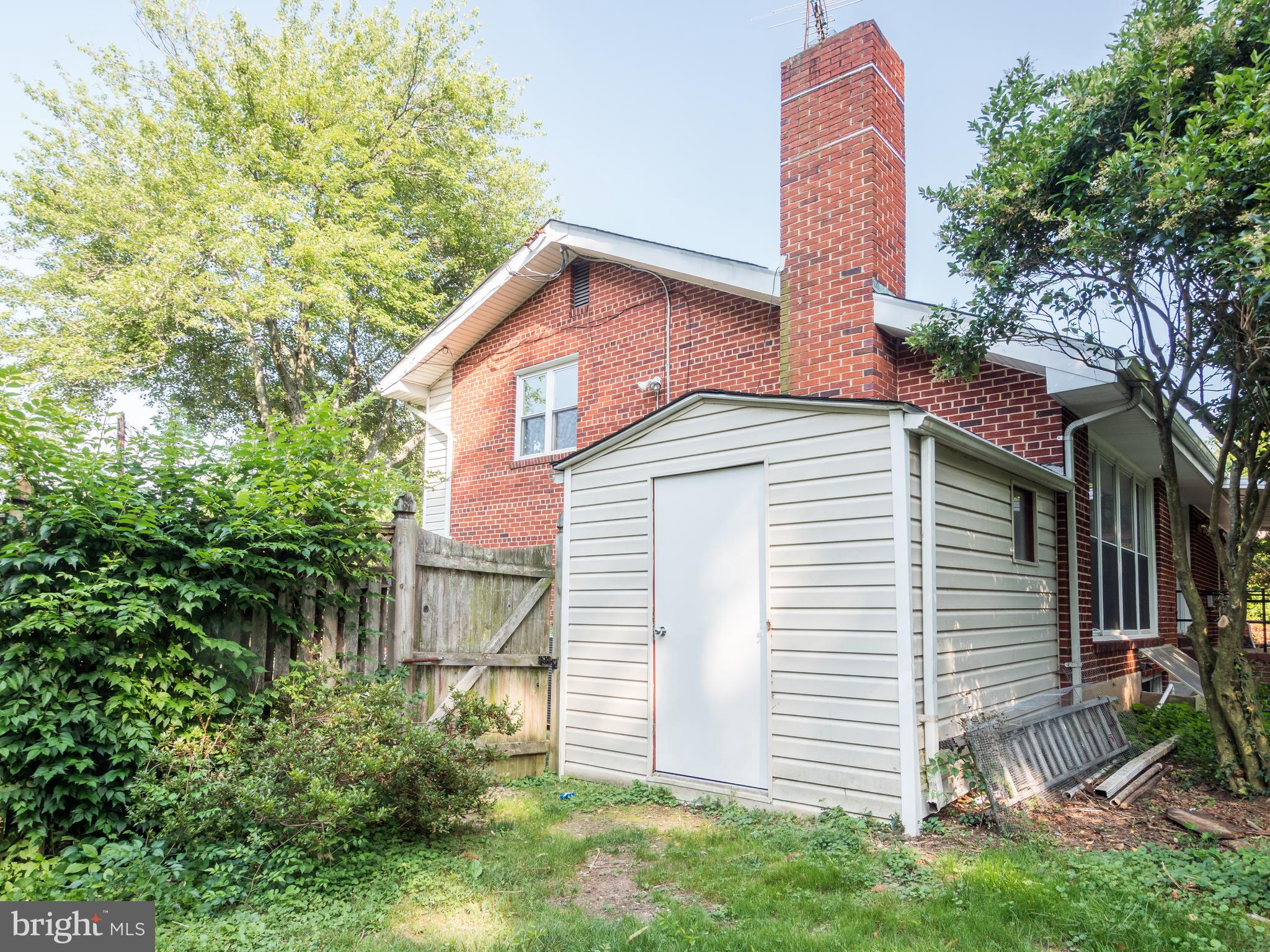 PARKWAY - Residential