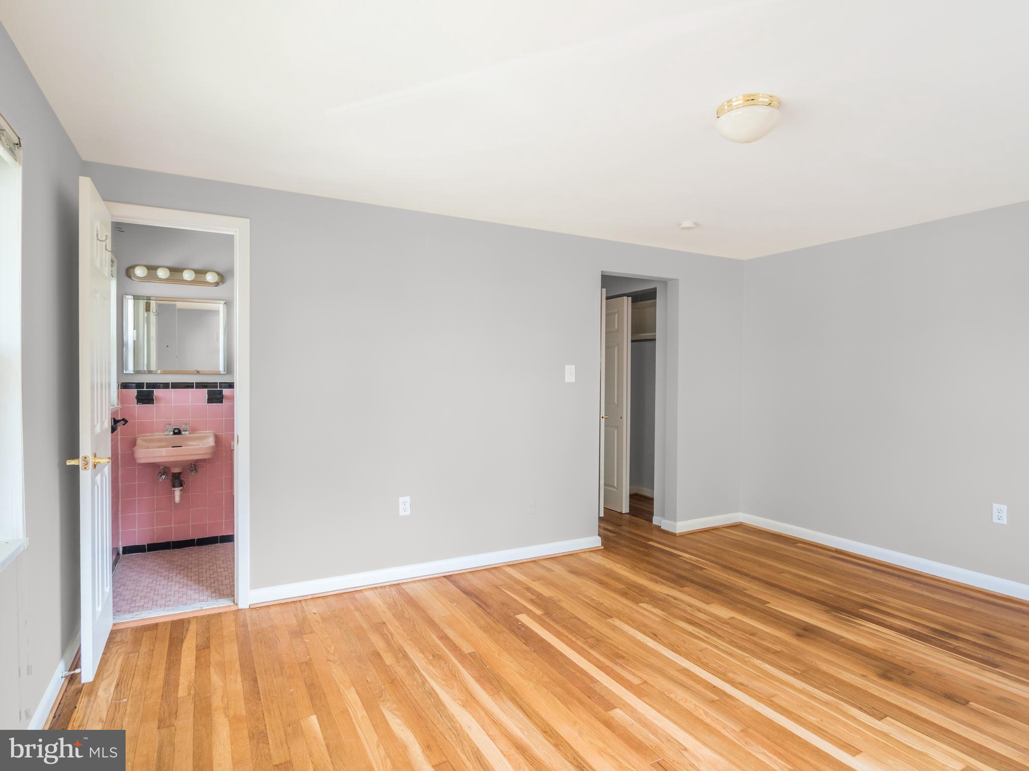 PARKWAY - Residential