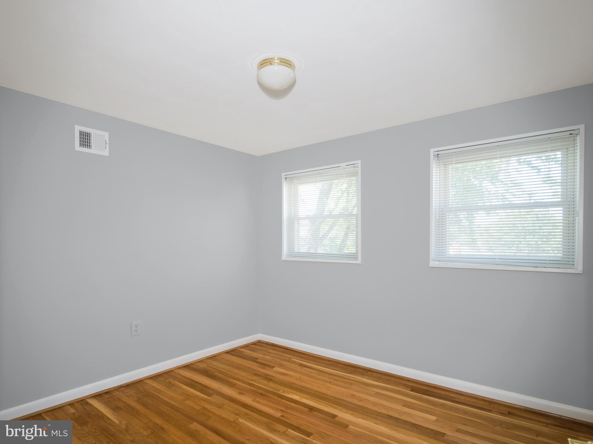 PARKWAY - Residential