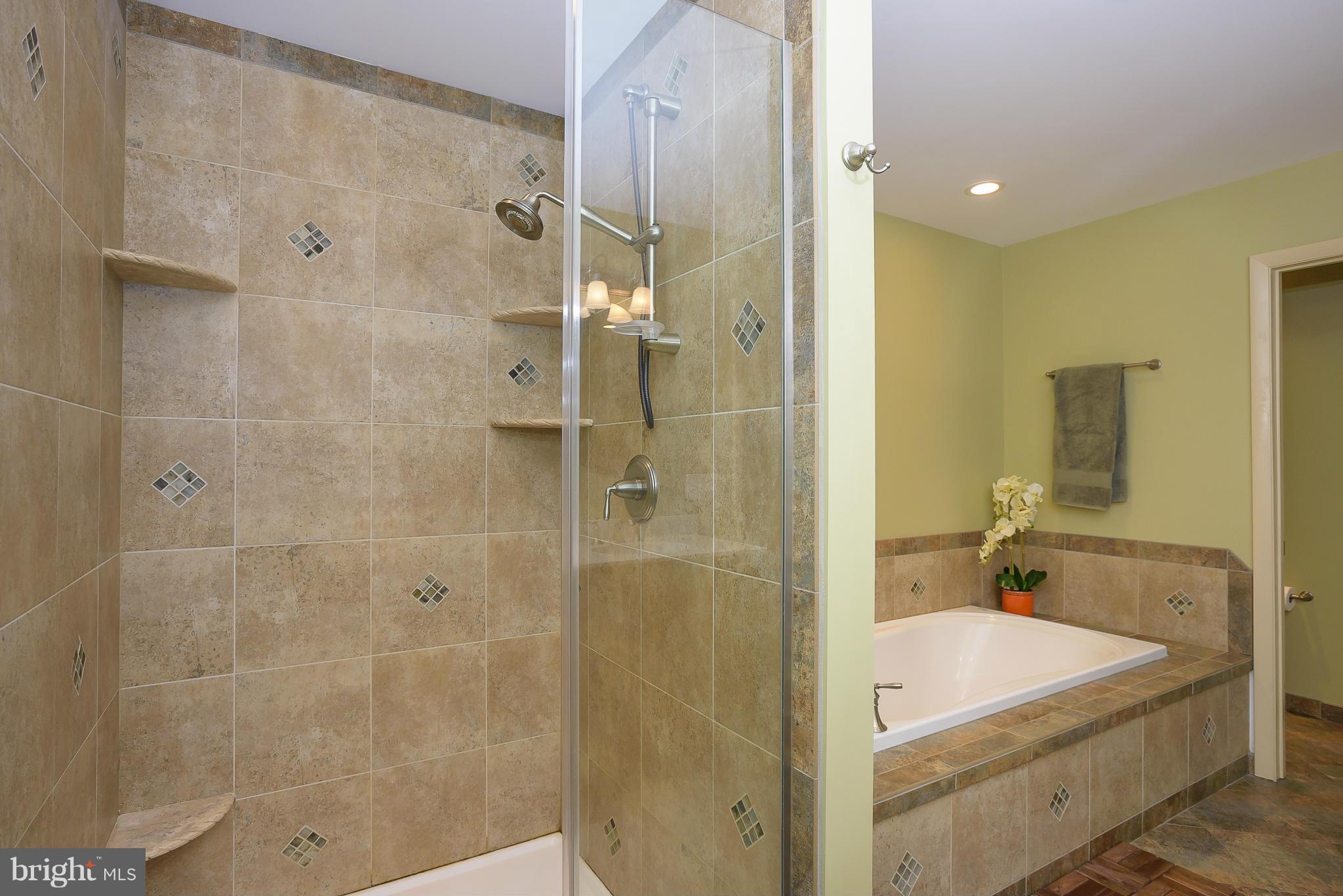 CAPE ST CLAIRE - Residential