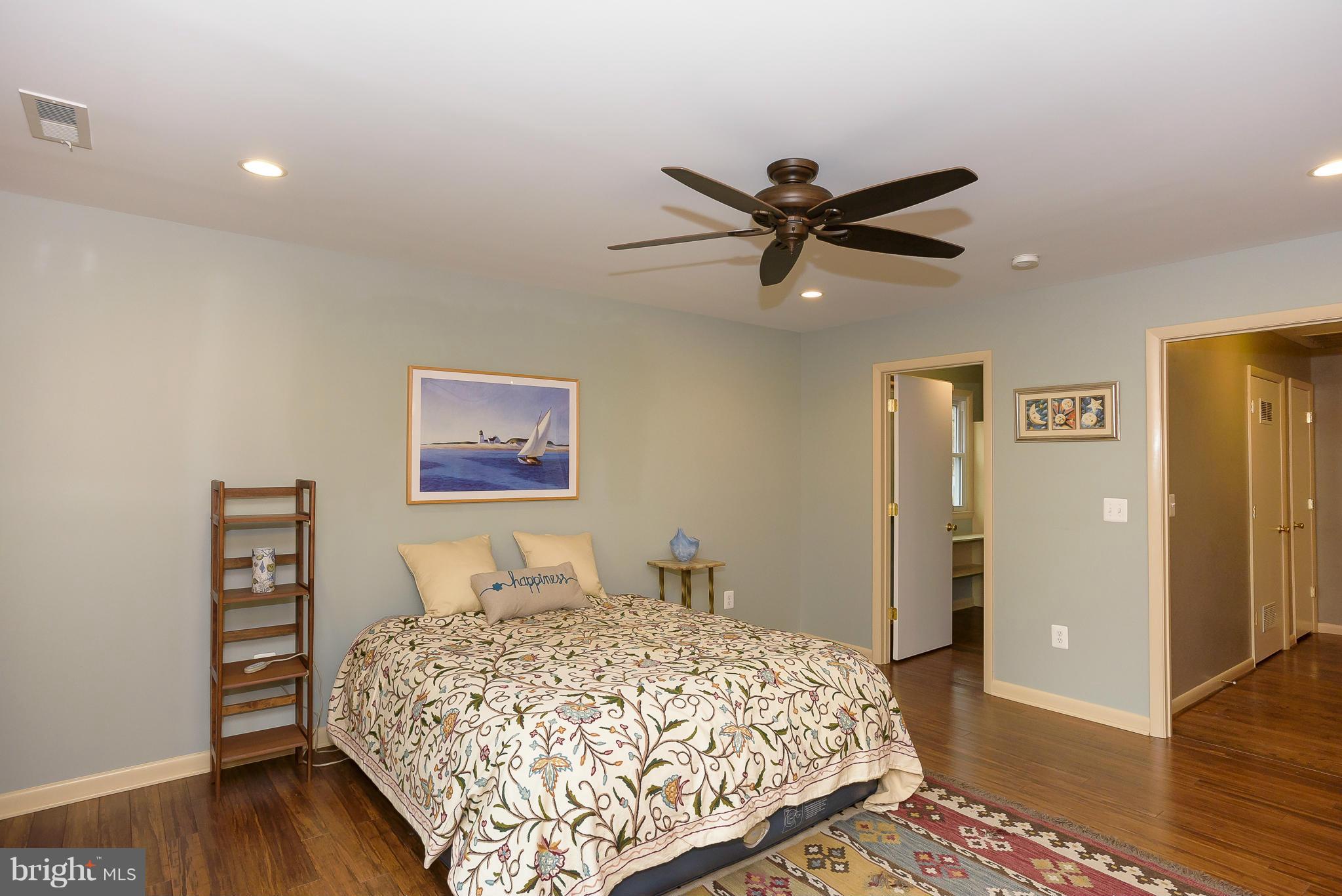 CAPE ST CLAIRE - Residential